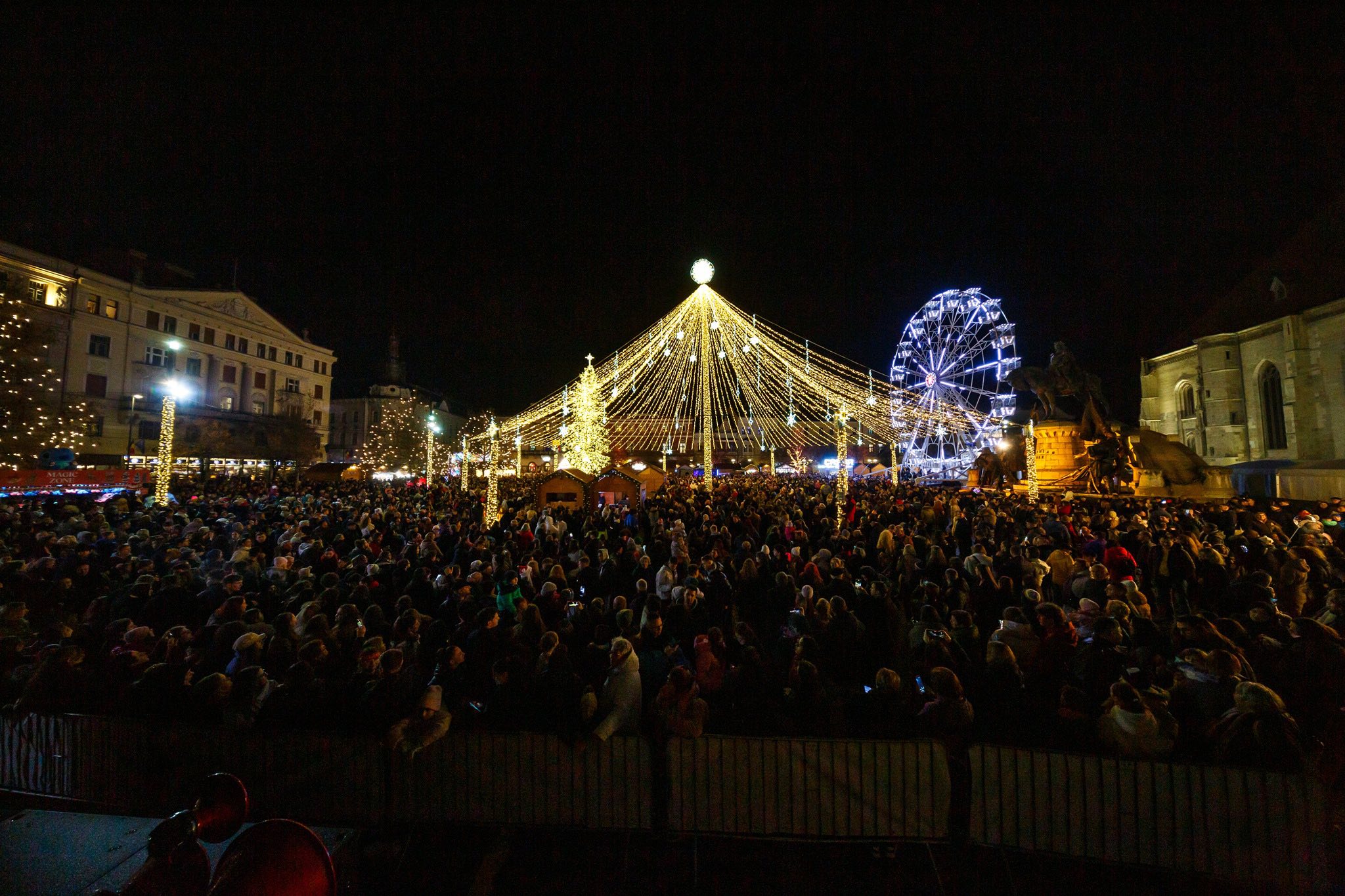 Cât a ajuns să coste o porție de ciolan cu iahnie de fasole la Târgul de Crăciun Cluj-Napoca 2025