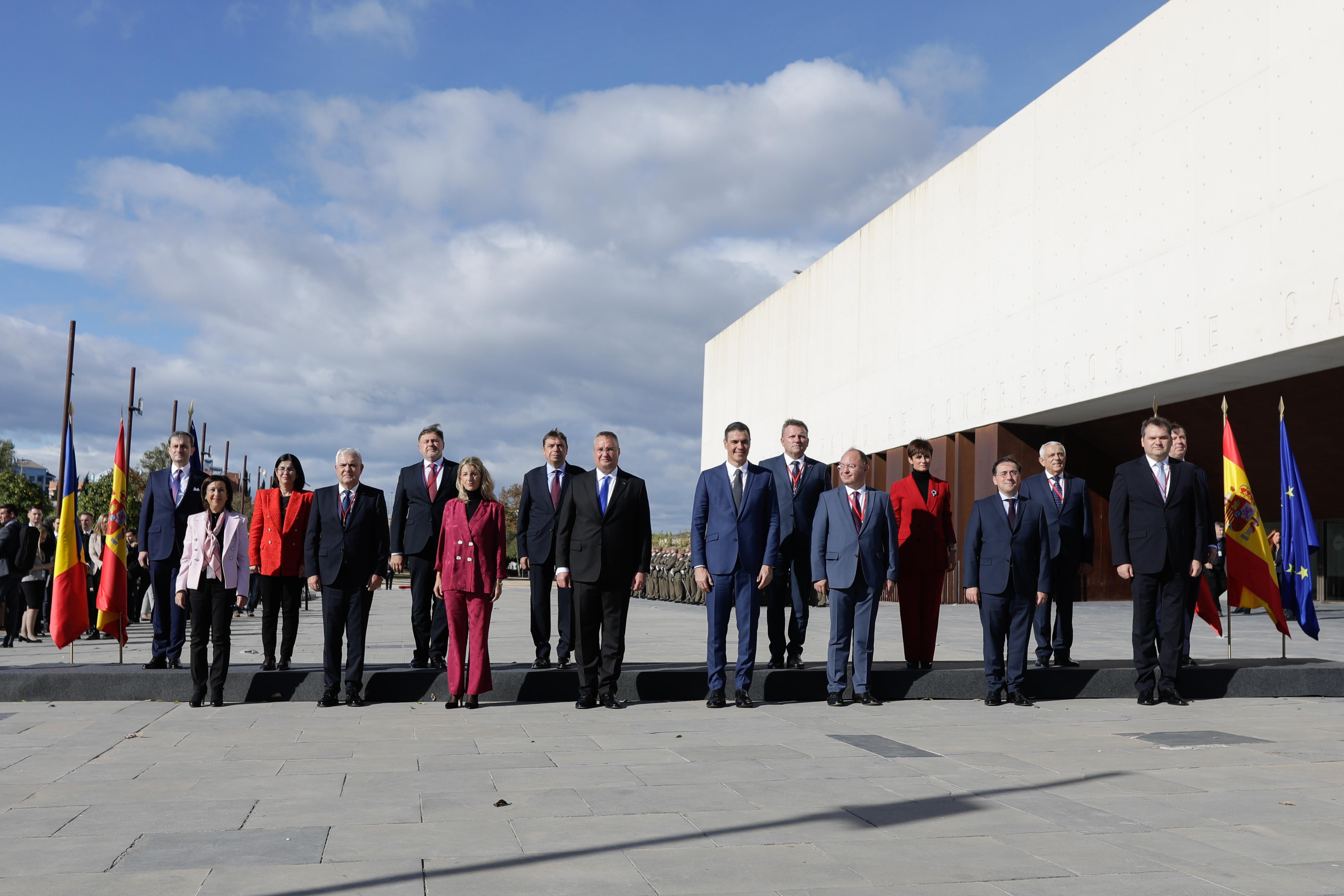 Prima ședinţă comună a Guvernelor Spaniei şi României. Premierul Ciucă participă alături de mai mulţi miniştri