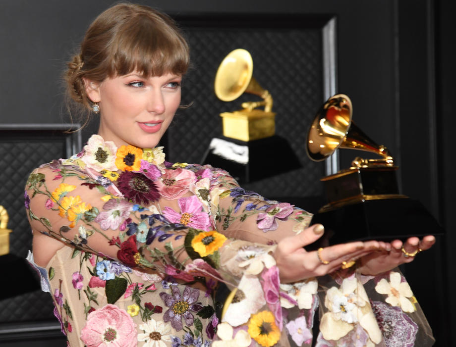 Premiile Grammy 2021 | Taylor Swift a câștigat titlul albumul anului. Recordul stabilit de Beyoncé