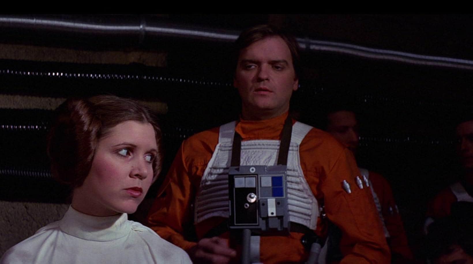 Angus MacInnes, actorul din Star Wars care l-a interpretat pe pilotul „Gold Leader”, a decedat la vârsta de 77 de ani