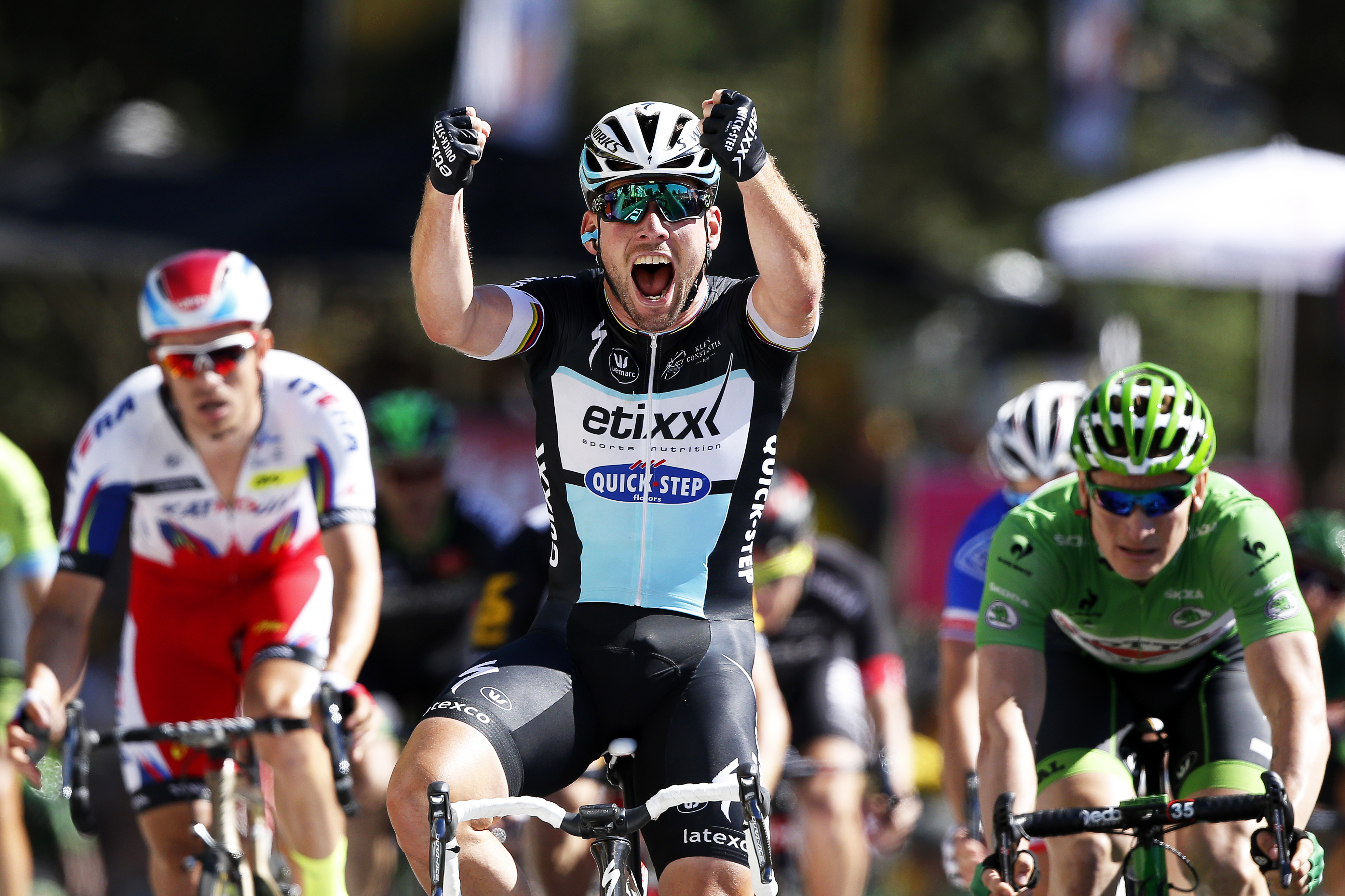 Chris Froome nu e lider peste tot. TOP 10 cicliști cu cei mai mulți bani încasați în Turul Franței 2015 | GALERIE FOTO