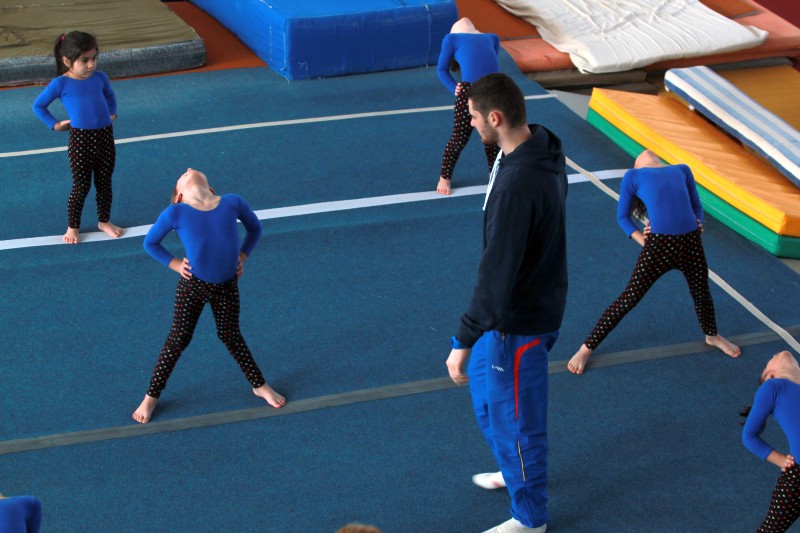 O zi din viața unor gimnaste: cu cântec spre sală, înainte! (EPISODUL 2) / FOTO&VIDEO