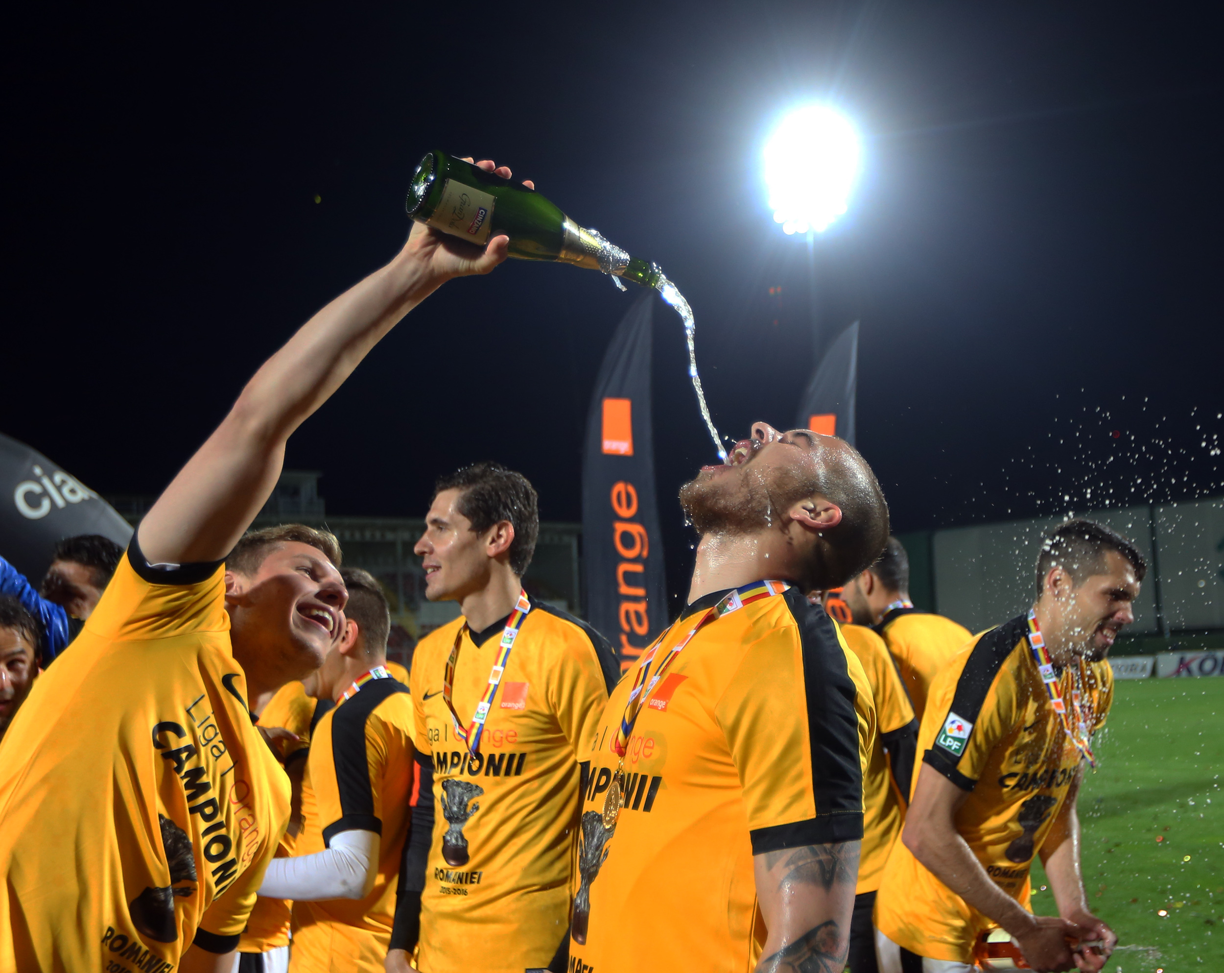 Liga 1, play-off: Astra - Dinamo 4-2. Giurgiuvenii au sărbătorit primul titlu din istorie. Reacții / FOTO & VIDEO