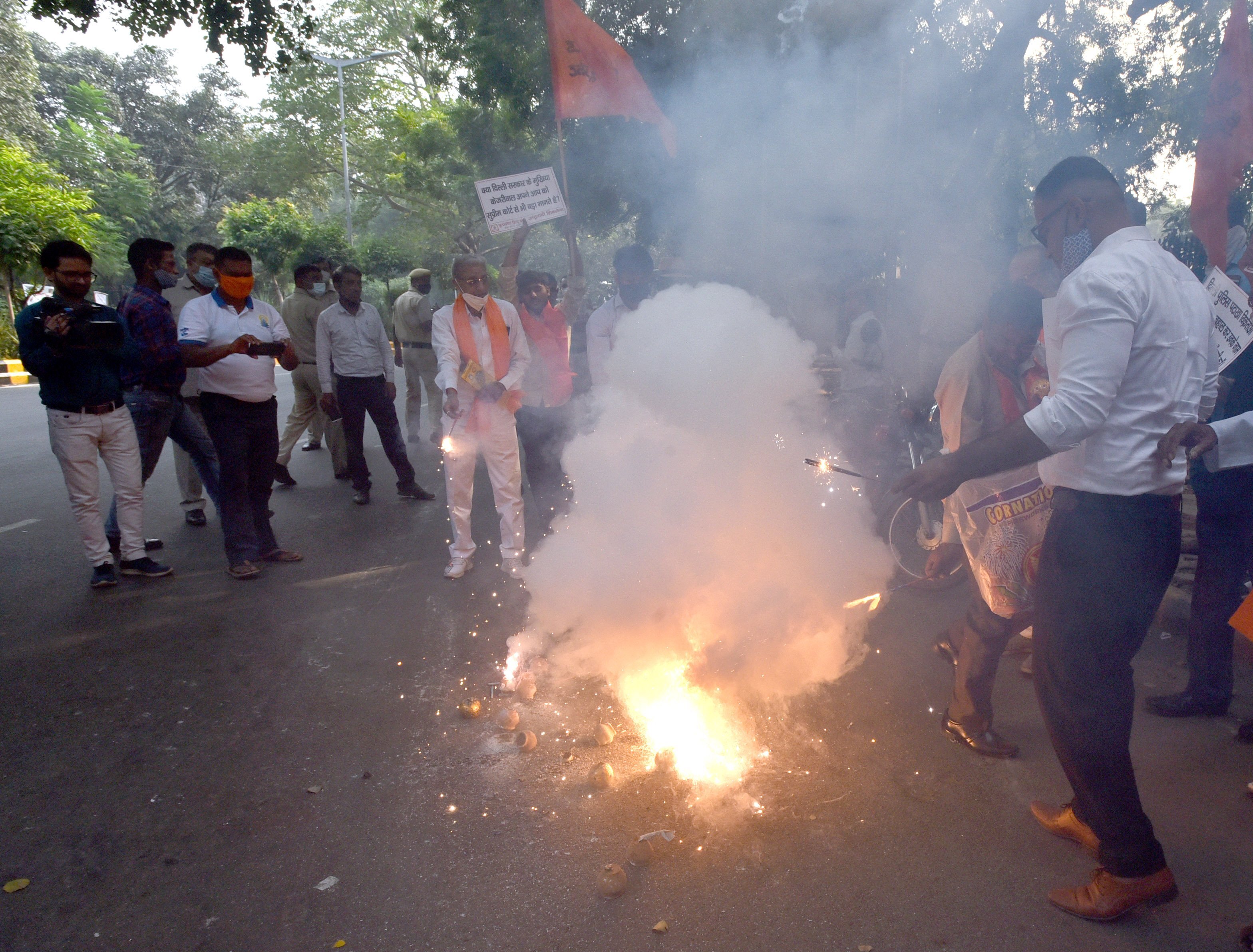 Poluare alarmantă în India, după festivalul luminilor. Capitala, acoperită de un nor toxic