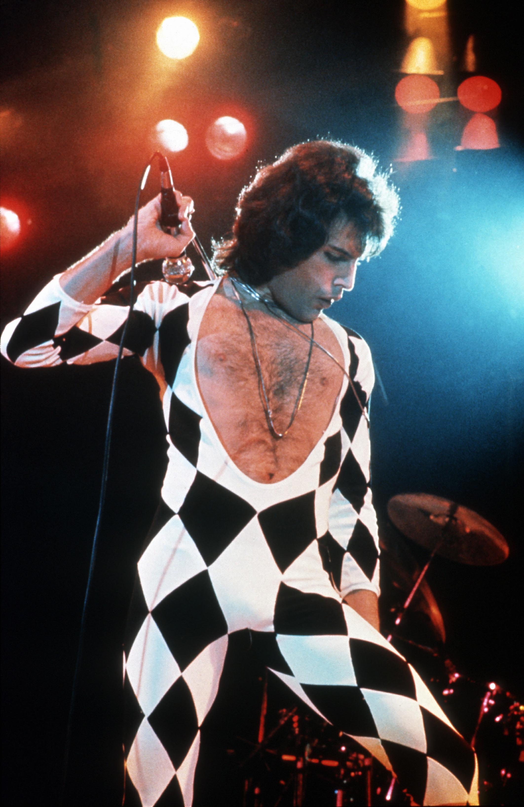 Bibi, fiica secretă a lui Freddie Mercury, a murit de cancer la 48 de ani. „Este acum alături de tatăl ei iubit”