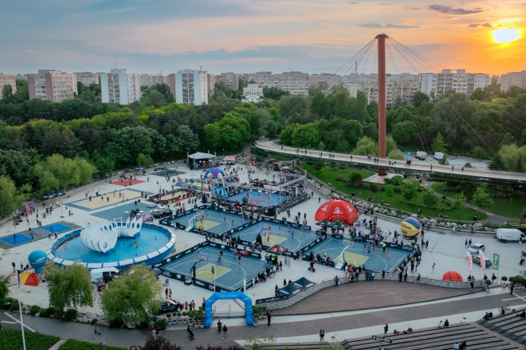 Peste 2000 de oameni au făcut sport la BCR Sport Arena Streetball, în Parcul Drumul Taberei
