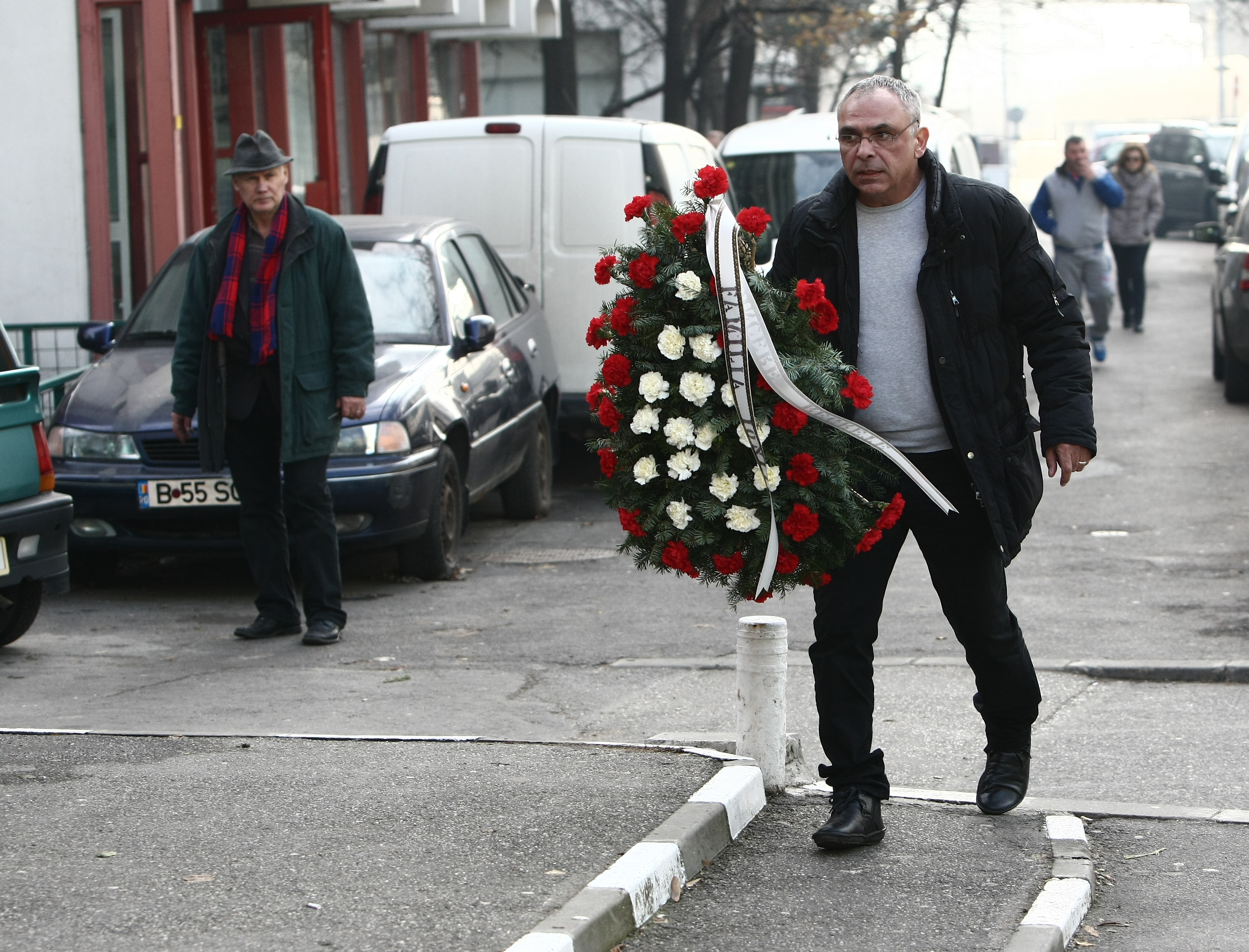 A MURIT NAE MANEA / Ultimul omagiu pentru ”Mutu” / GALERIE FOTO 