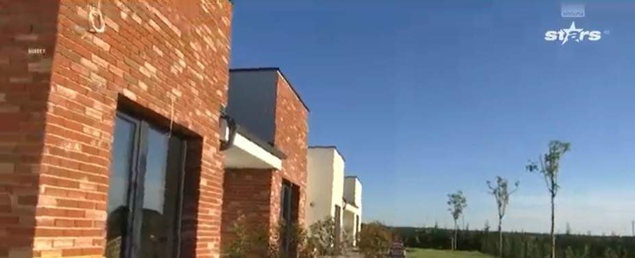 Imagini cu casa construită de Mihai Neșu pentru copiii cu nevoi speciale. „Nu e ușor să fii mereu pe șantier”