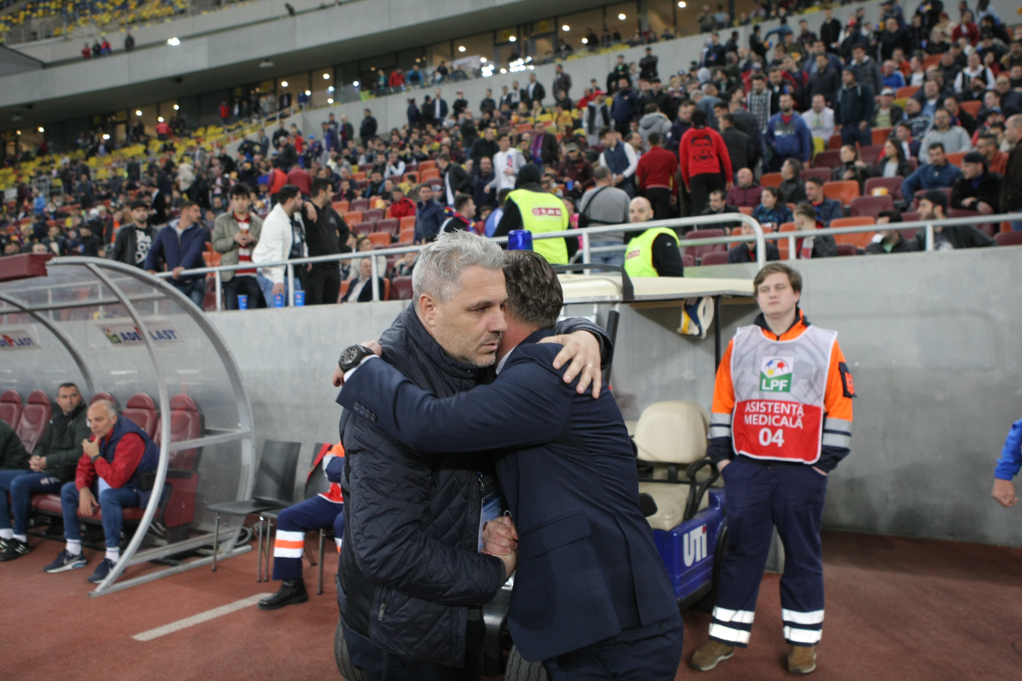 Liga 1, play-off, etapa a 4-a. FCSB - Astra Giurgiu 3-0. Magnificul Alibec și-a învins fosta echipă. Gigi Becali, locul 1 înainte de Paște / LIVE TEXT
