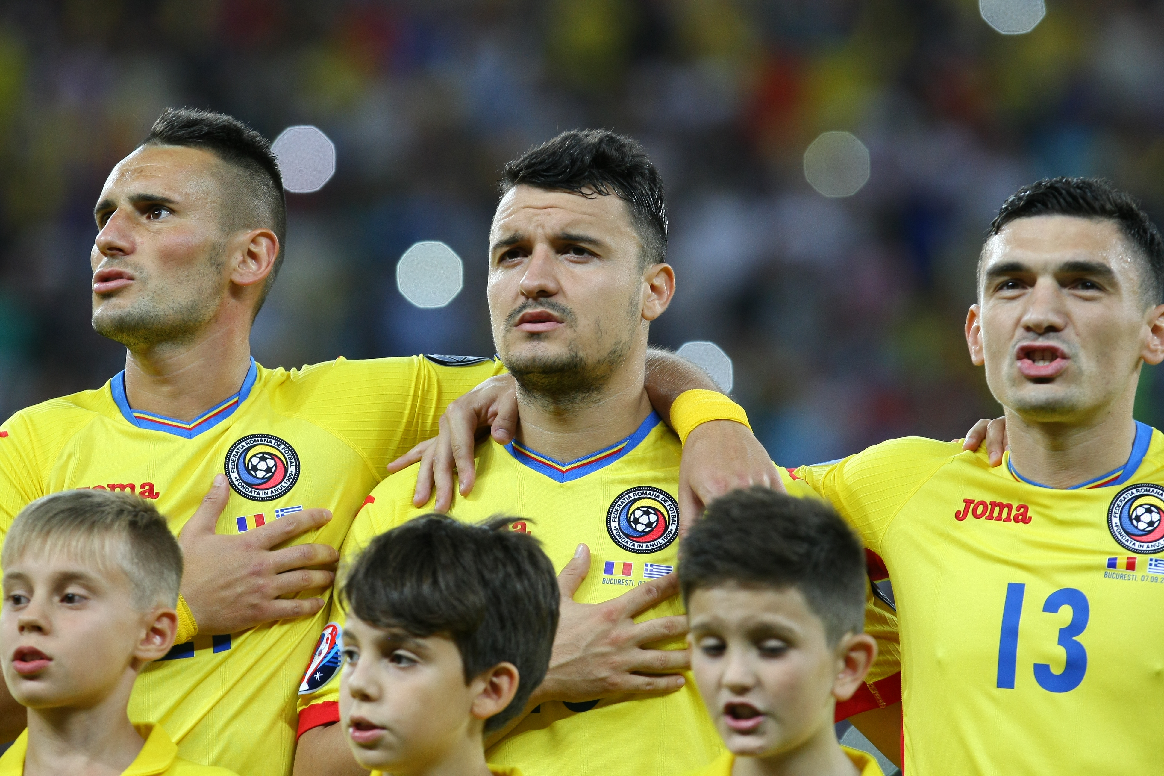 Apărare beton, atac de carton! Naționala României gâfâie în drum spre Euro 2016. Avem cea mai bună defensivă din istorie, dar suntem în pragul cele mai mari crize ofensive din ultimii 67 de ani