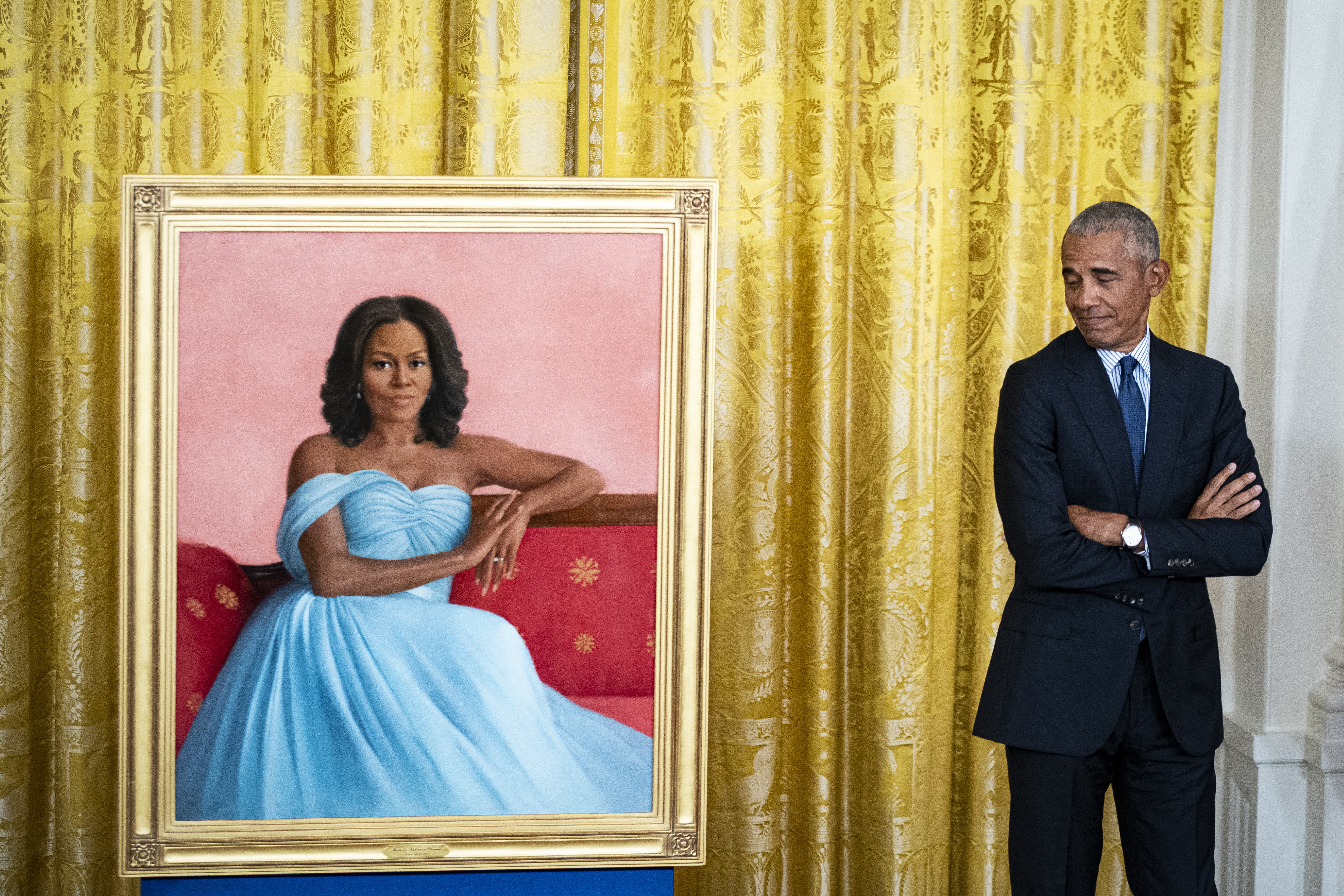 Barack și Michelle Obama și-au dezvelit potretele oficiale de la Casa Albă, la peste cinci ani de la încheierea mandatului prezidențial
