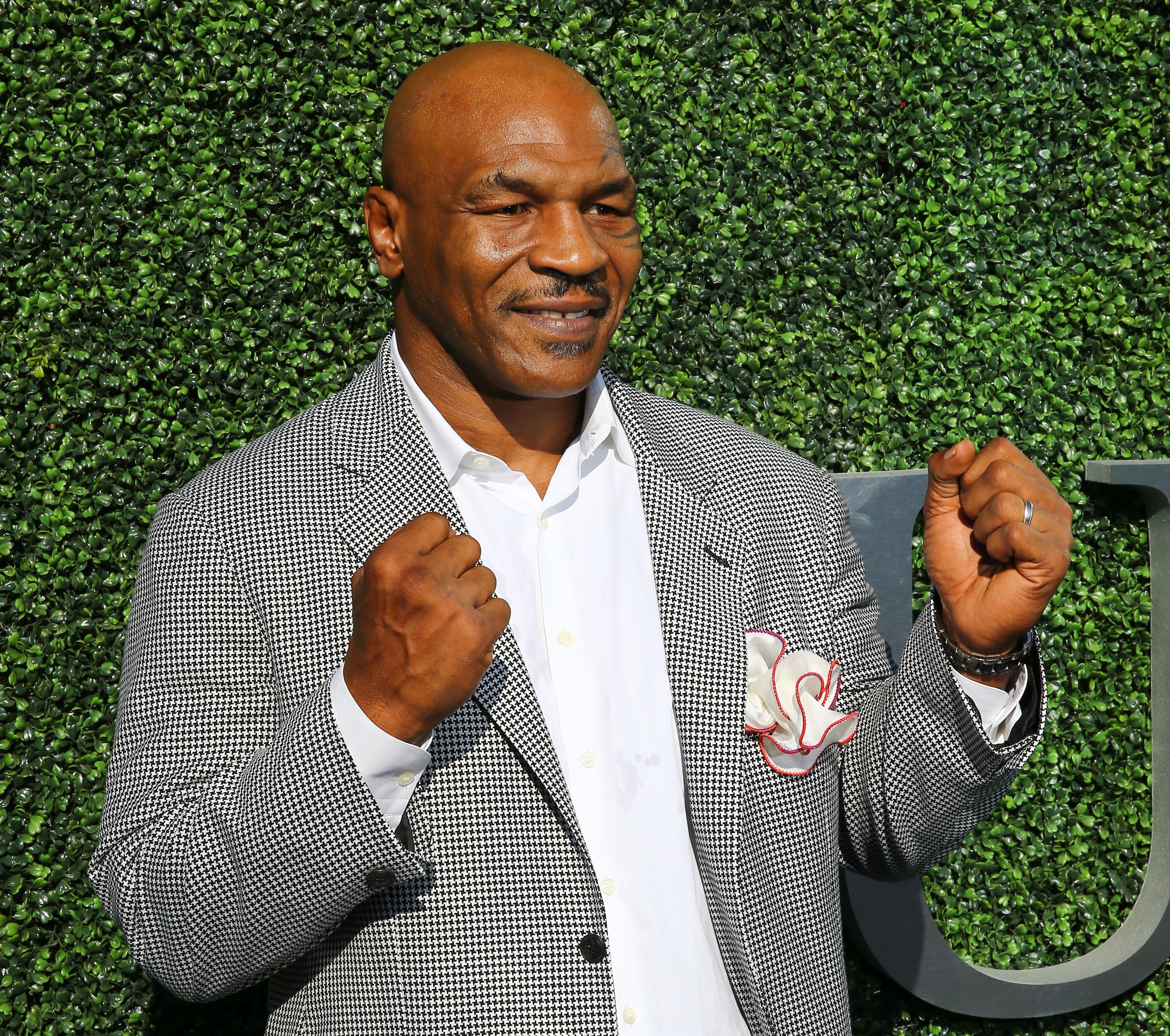 Mike Tyson în România, escapadă de 40.000 de euro - EXCLUSIV