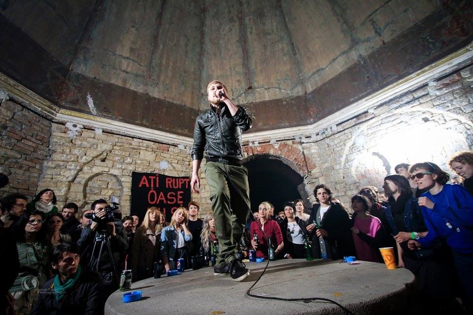 De ce Baia turcească din Iași, o bijuterie arhitecturală, nu a devenit centru de artă contemporană. „Mesajul este chiar urât: chiar totul ține de politic în orașul ăsta?”