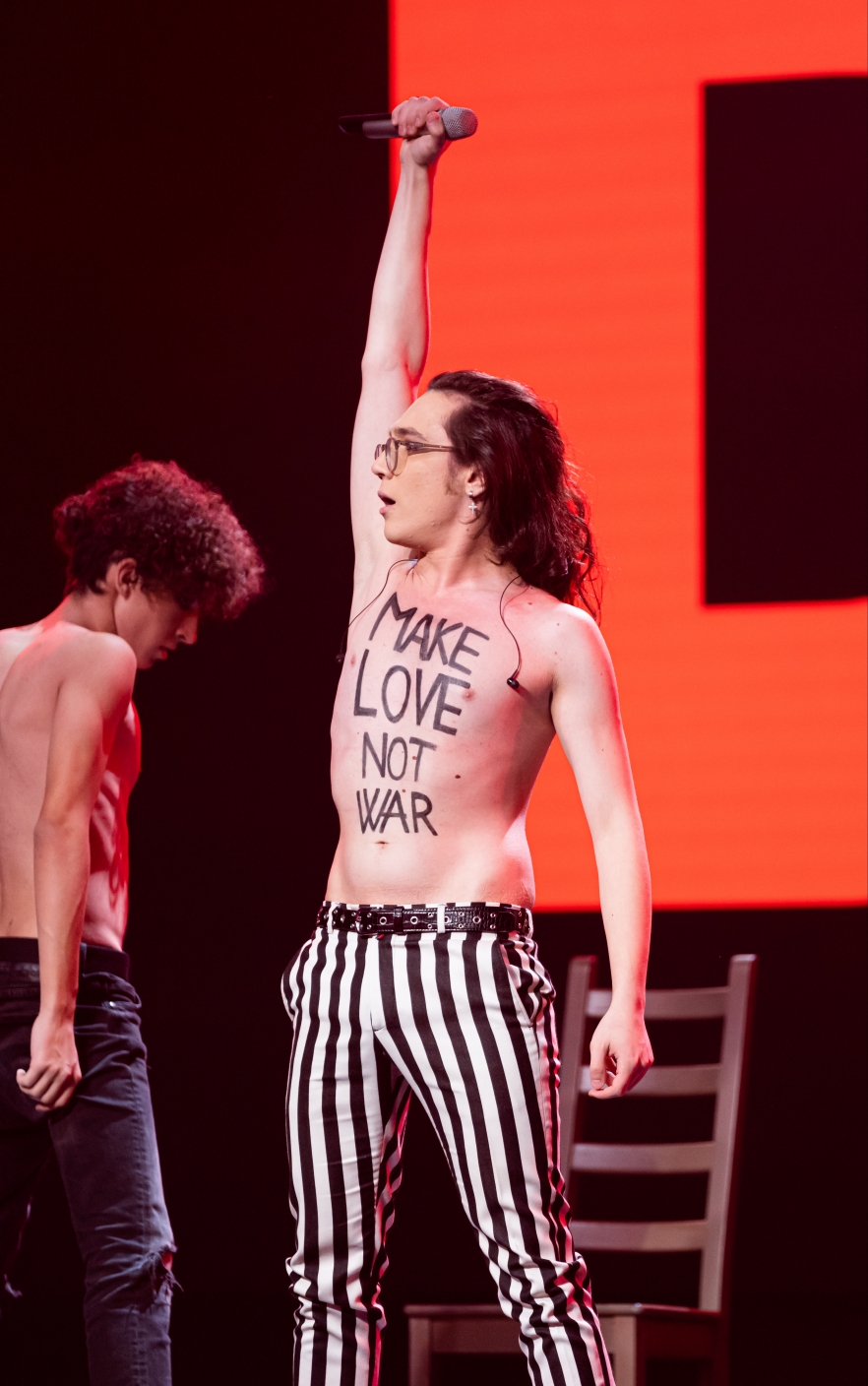 Interviu cu Theodor Andrei, reprezentantul României la Eurovision 2023, care susține Bacalaureatul anul acesta: „Primele mele melodii originale au fost subiect de batjocură în școală”