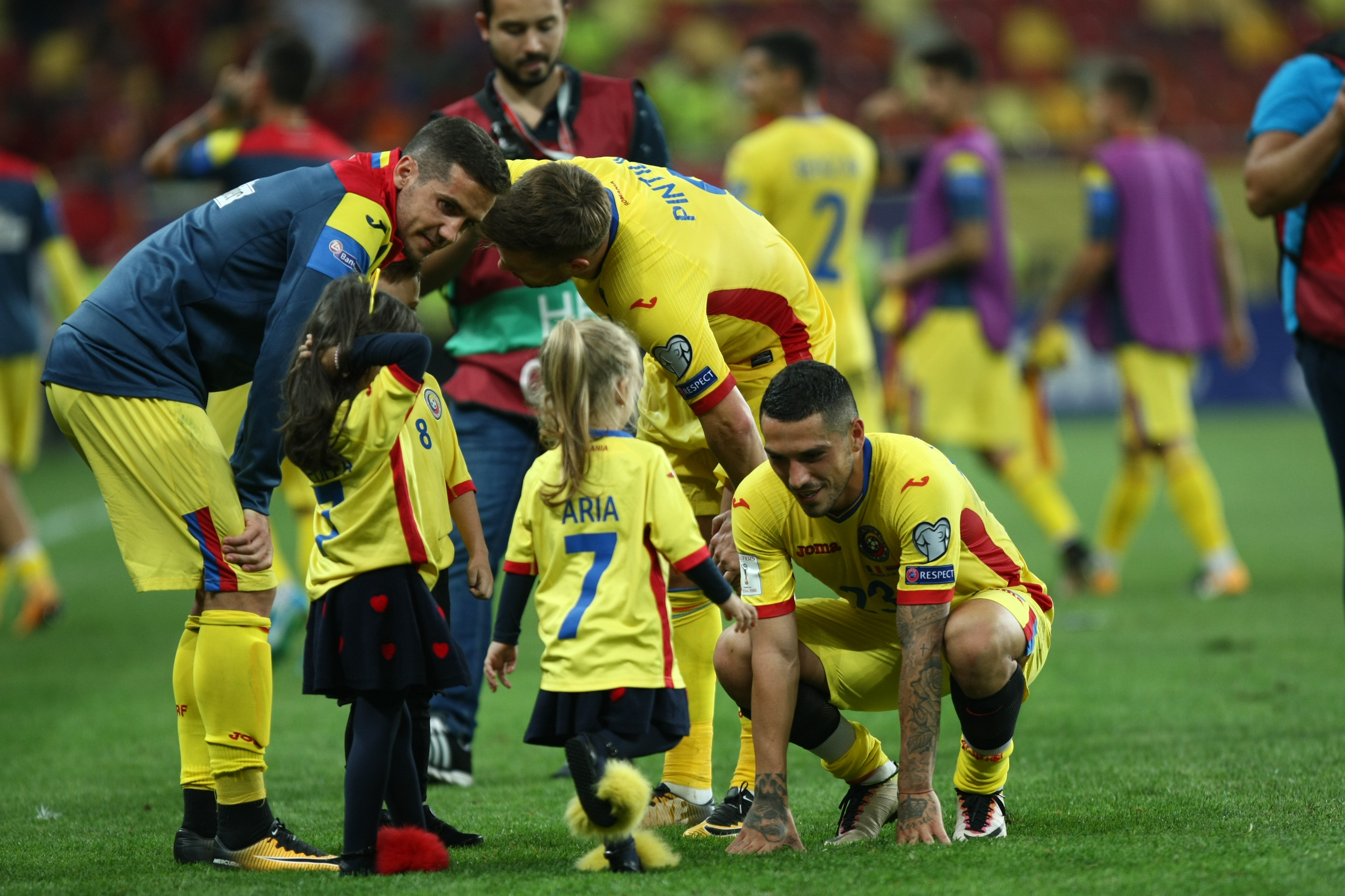 România - Armenia 1-0. Copiii de pe ”Arena Națională” au fost atracțiile serii / GALERIE FOTO