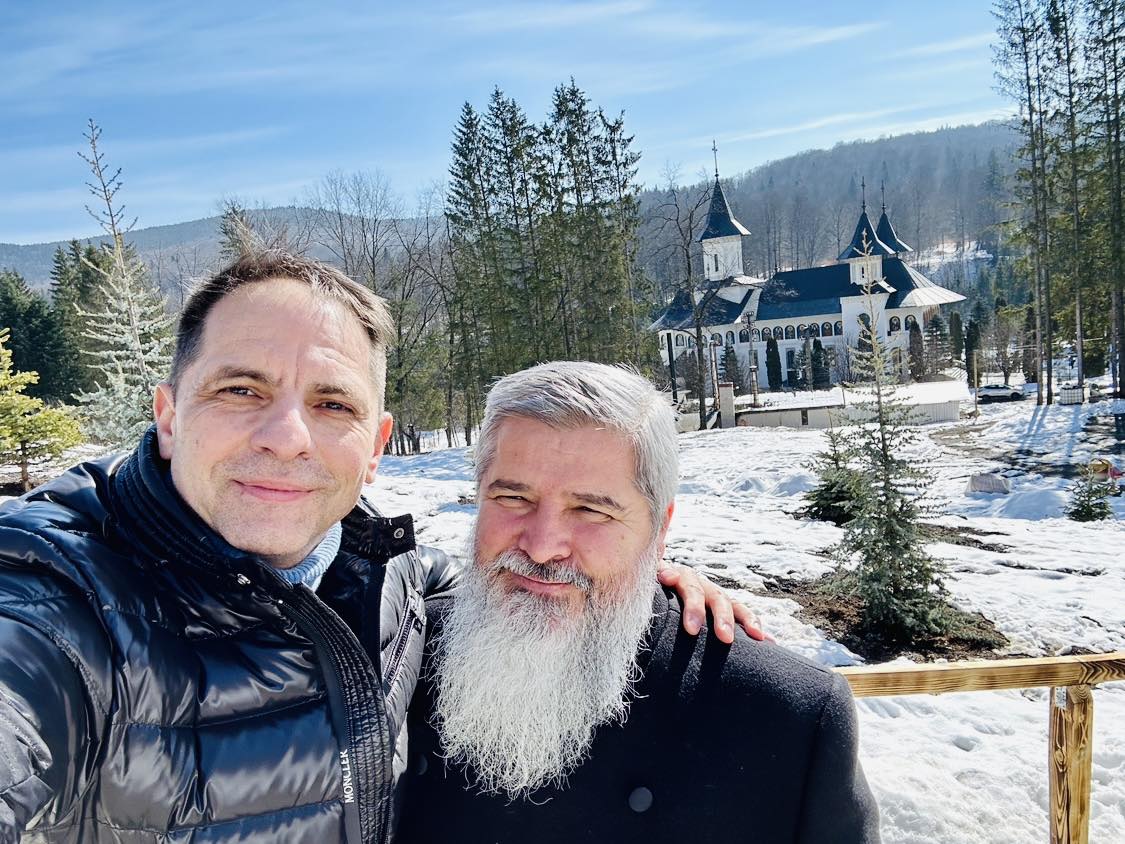 Dan Negru, mesaj pentru părinții ofensați de religia din școli: „Au o problemă cu religia noastră, dar admiră orice vorbă spusă de vreun guru”