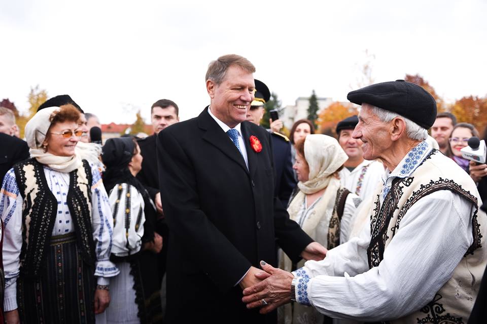 Klaus Iohannis, la 59 de ani și pe final de mandat la Cotroceni: De la România lucrului bine făcut, la conflict cu Puterea politică