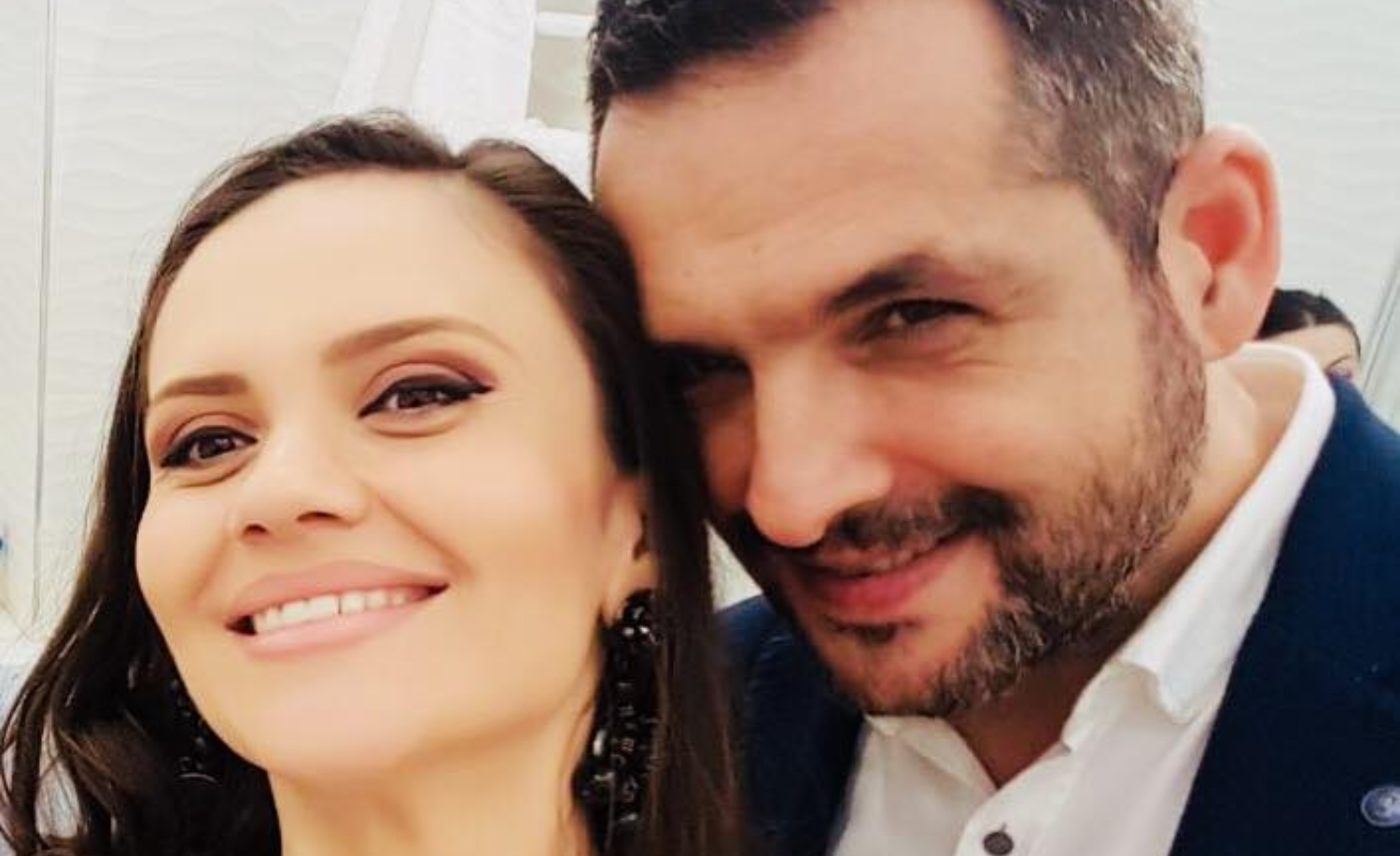 Cristina Șișcanu, criticată că s-a îmbrăcat în rochie mini: „Nu prea mai ai vârsta pentru asemenea ținută”. Răspunsul vedetei