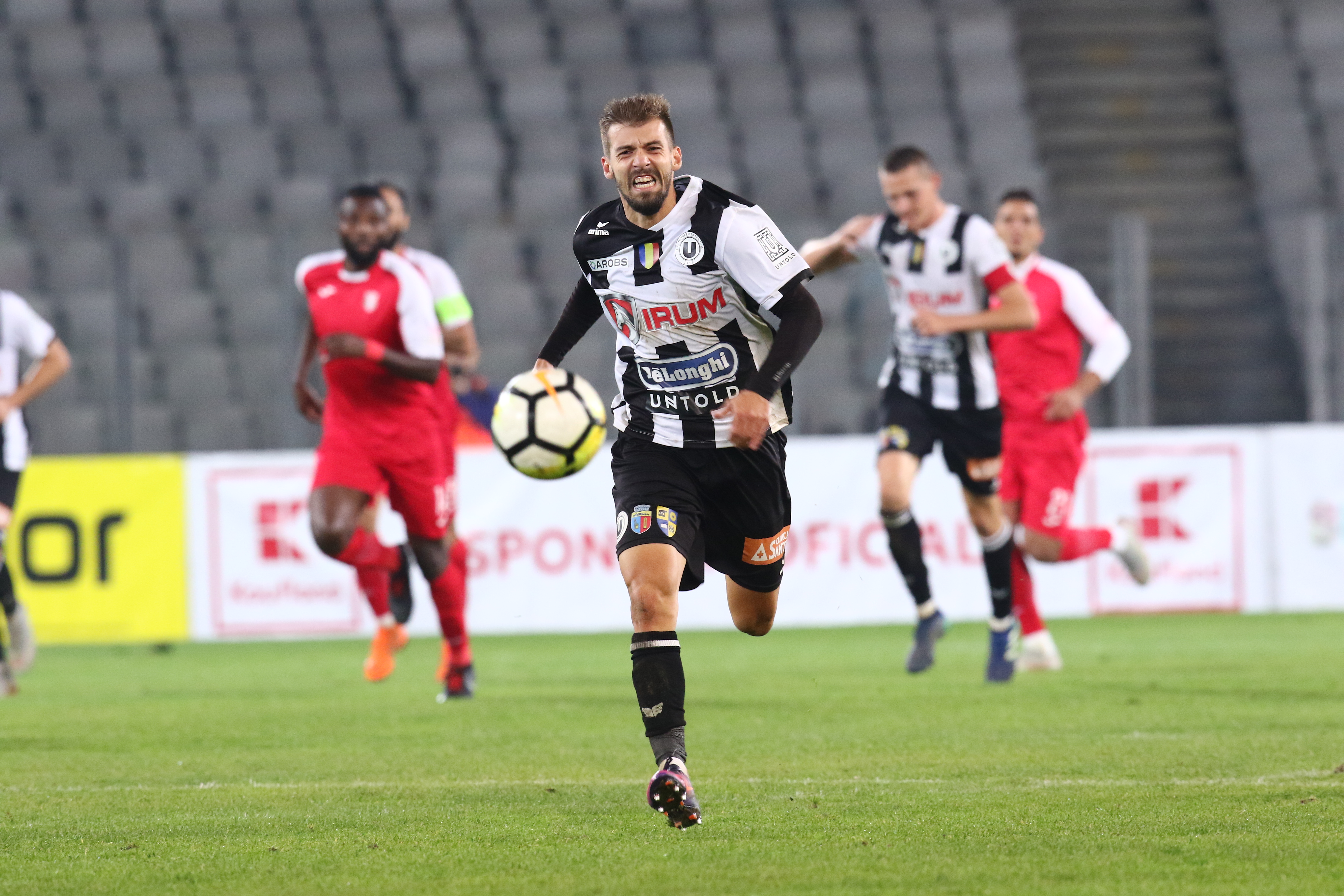 Prima reacție a fotbalistului Valentin Gheorghe, după prostia făcută în finalul meciului U Cluj - Astra Giurgiu: "Nu mi-am dat seama că sunt în ofsaid"