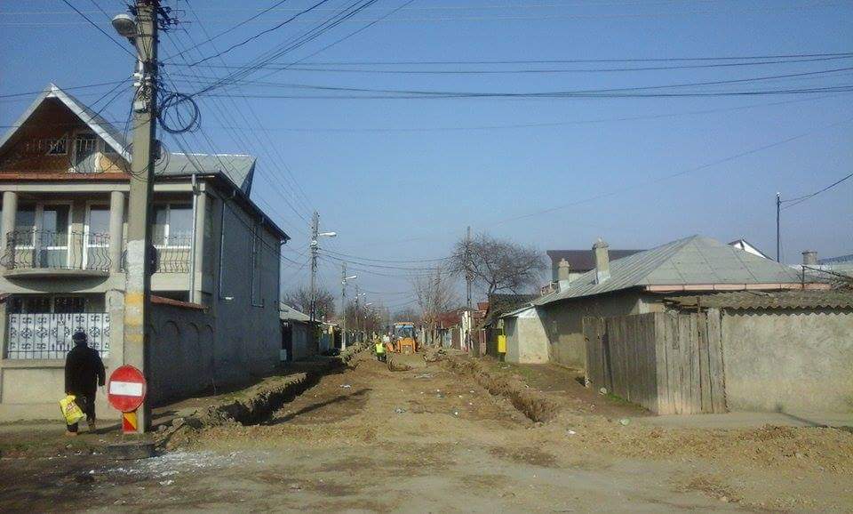 Dorel de Brăila! După ce au săpat două zile la o stradă şi-au dat seama că nu aceea era adresa reparaţiei!