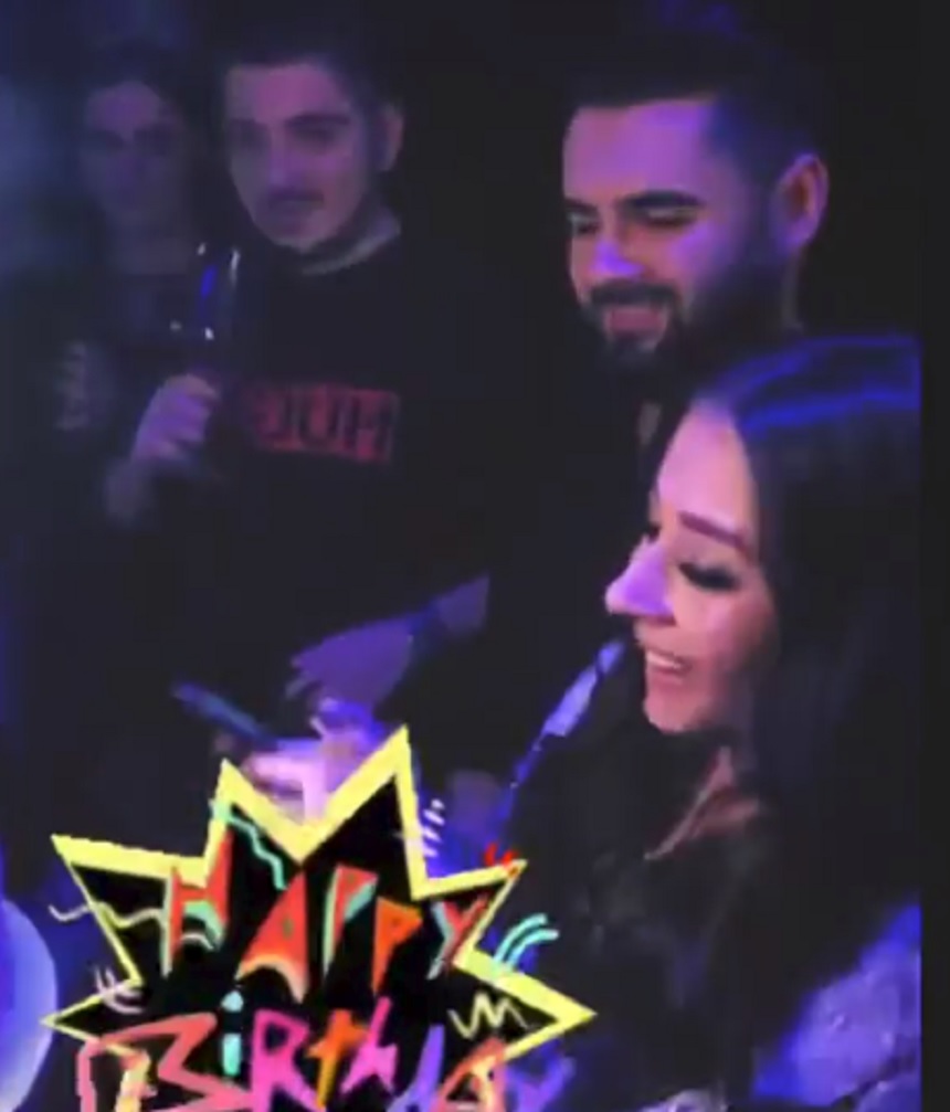 FOTO | Ca la 20 de ani! Nicole Cherry a petrecut toată noaptea într-un club de fițe din București