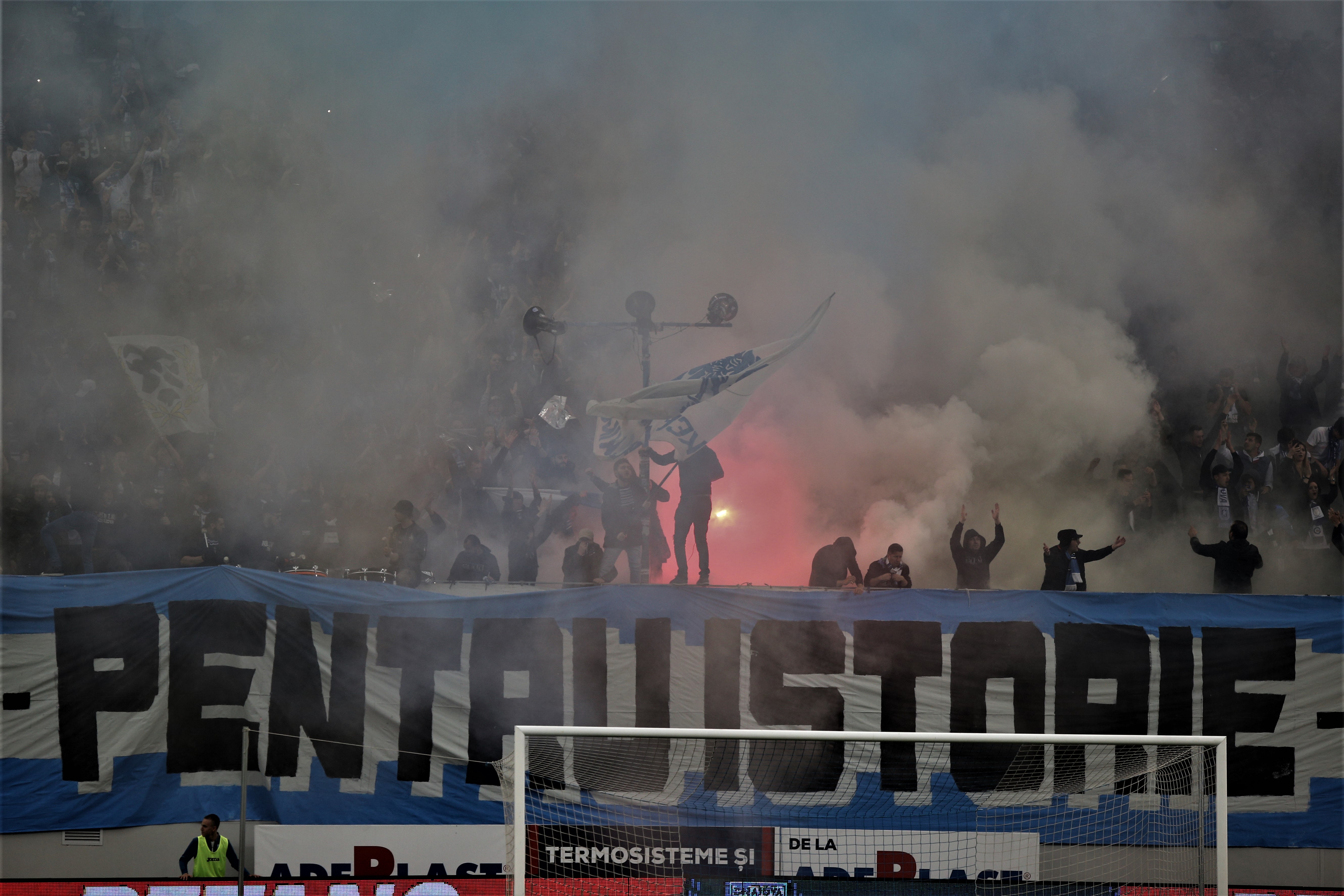 VIDEO | CSU Craiova - FCSB 0-2. Oltenii n-au ”ucis” campionatul! Incidente pe tunel