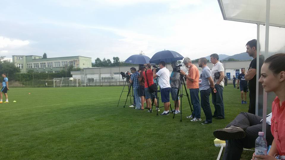 Emoții pentru Mirel Rădoi. Un stelist a căzut la antrenament