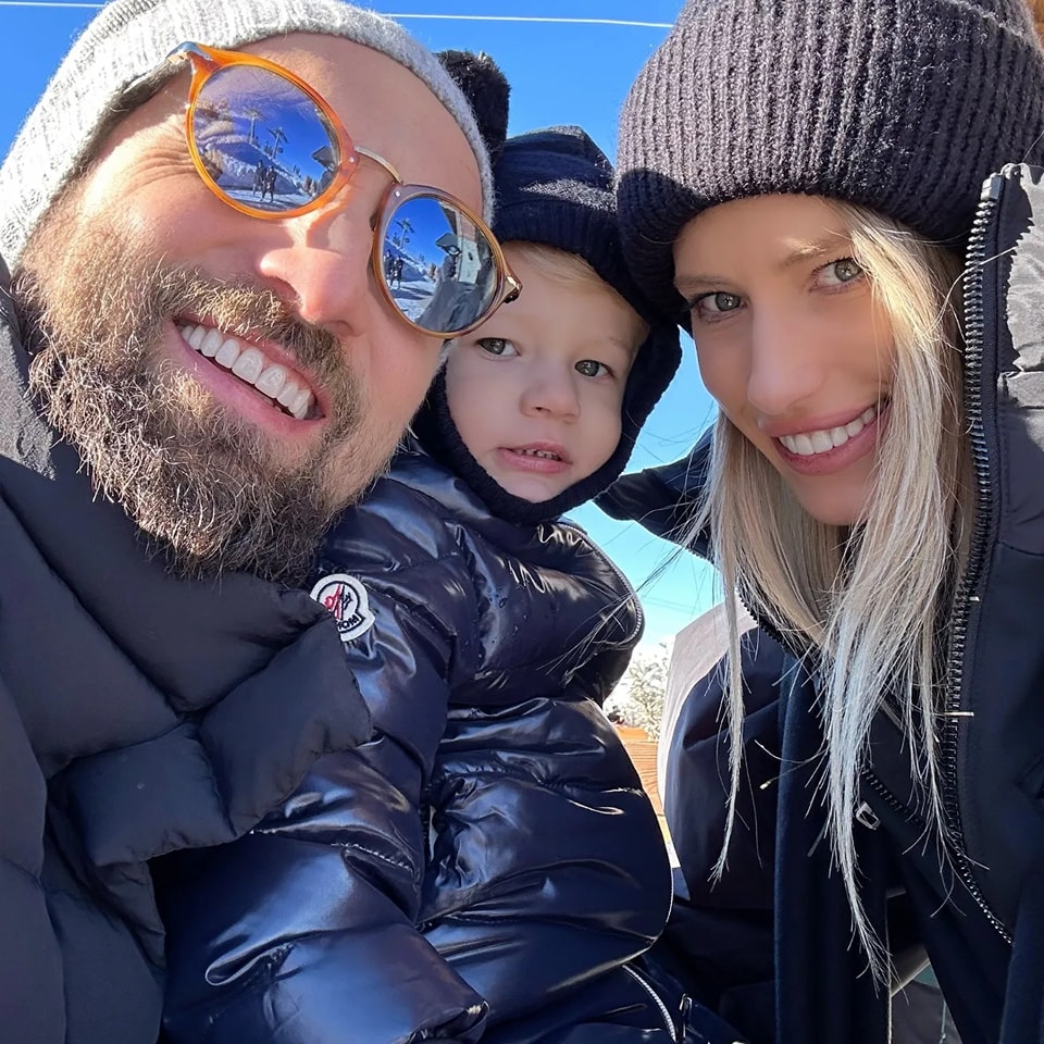 Dani Oțil și Gabriela Prisăcariu, incident neplăcut în Maldive. Ce s-a întâmplat cu bagajul prezentatorului TV. „Nimeni nu îmi răspunde”