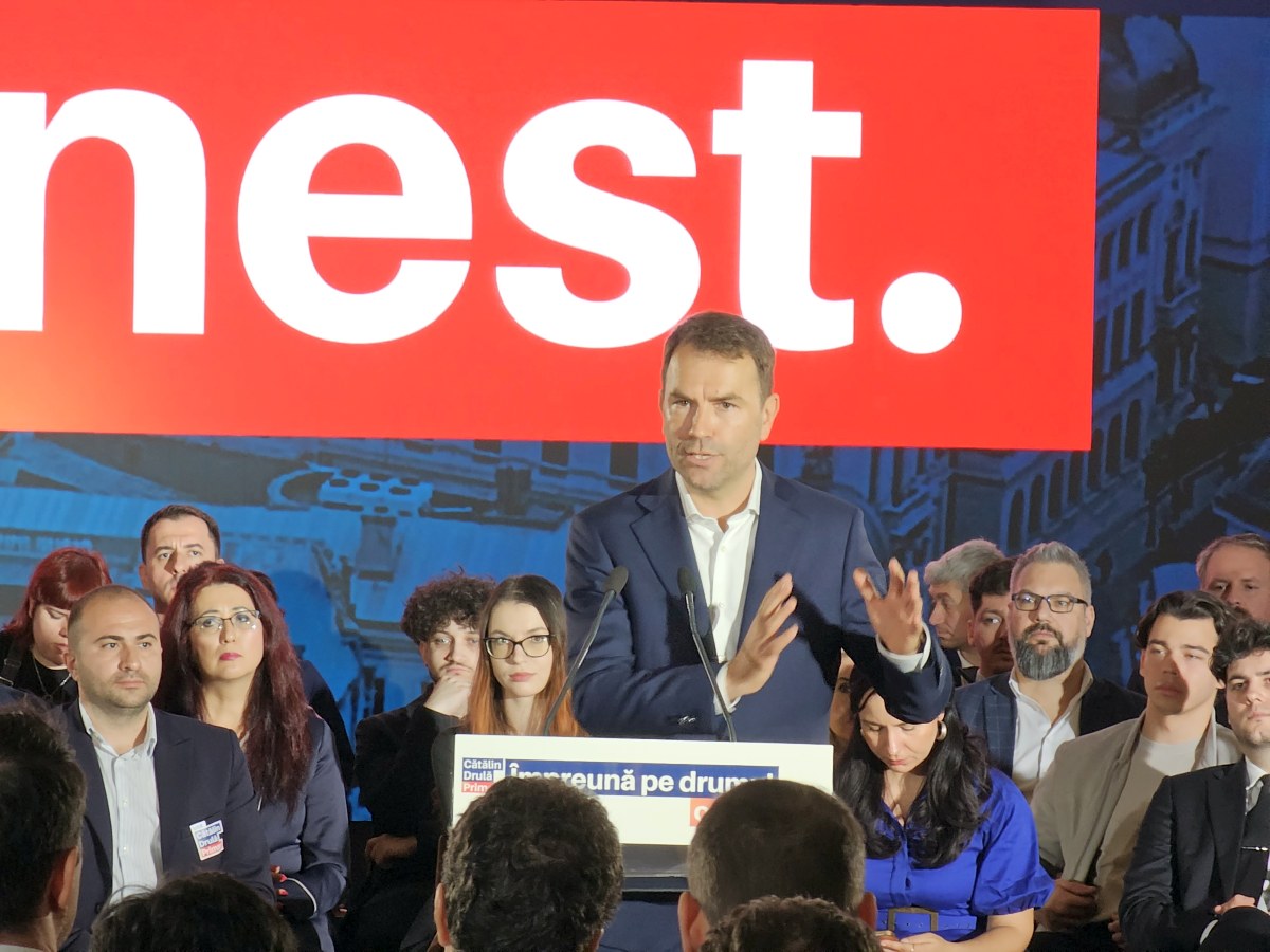 Cătălin Drulă și-a lansat candidatura la Primăria Capitalei alături de Nicușor Dan, primul președinte care merge la un astfel de eveniment
