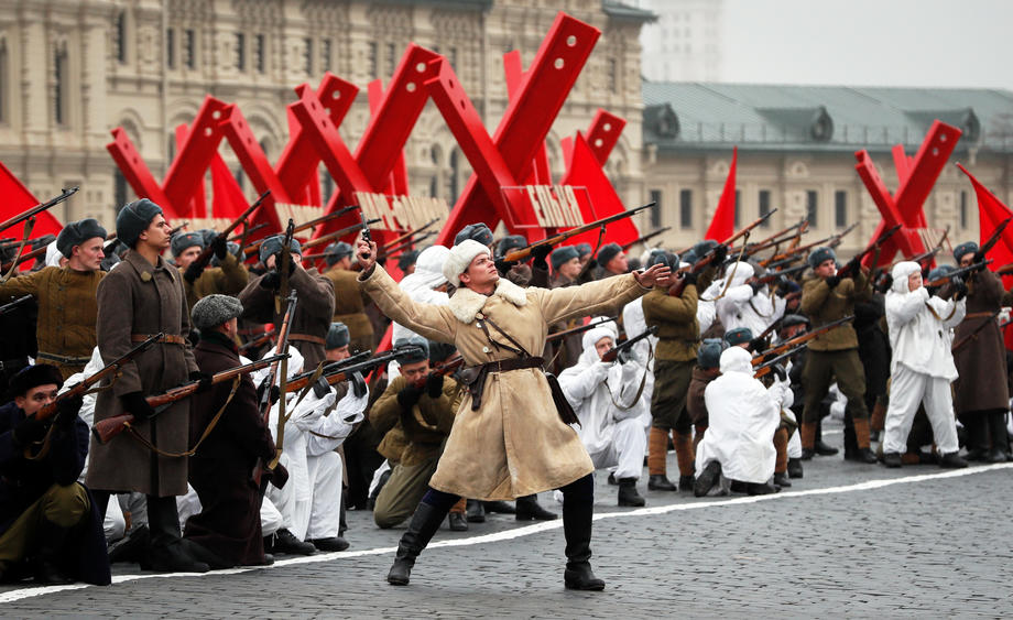 Defilare militară impresionantă în Piața Roșie. Rușii au reconstituit faimoasa paradă din noiembrie 1941, decisivă în Bătălia Moscovei