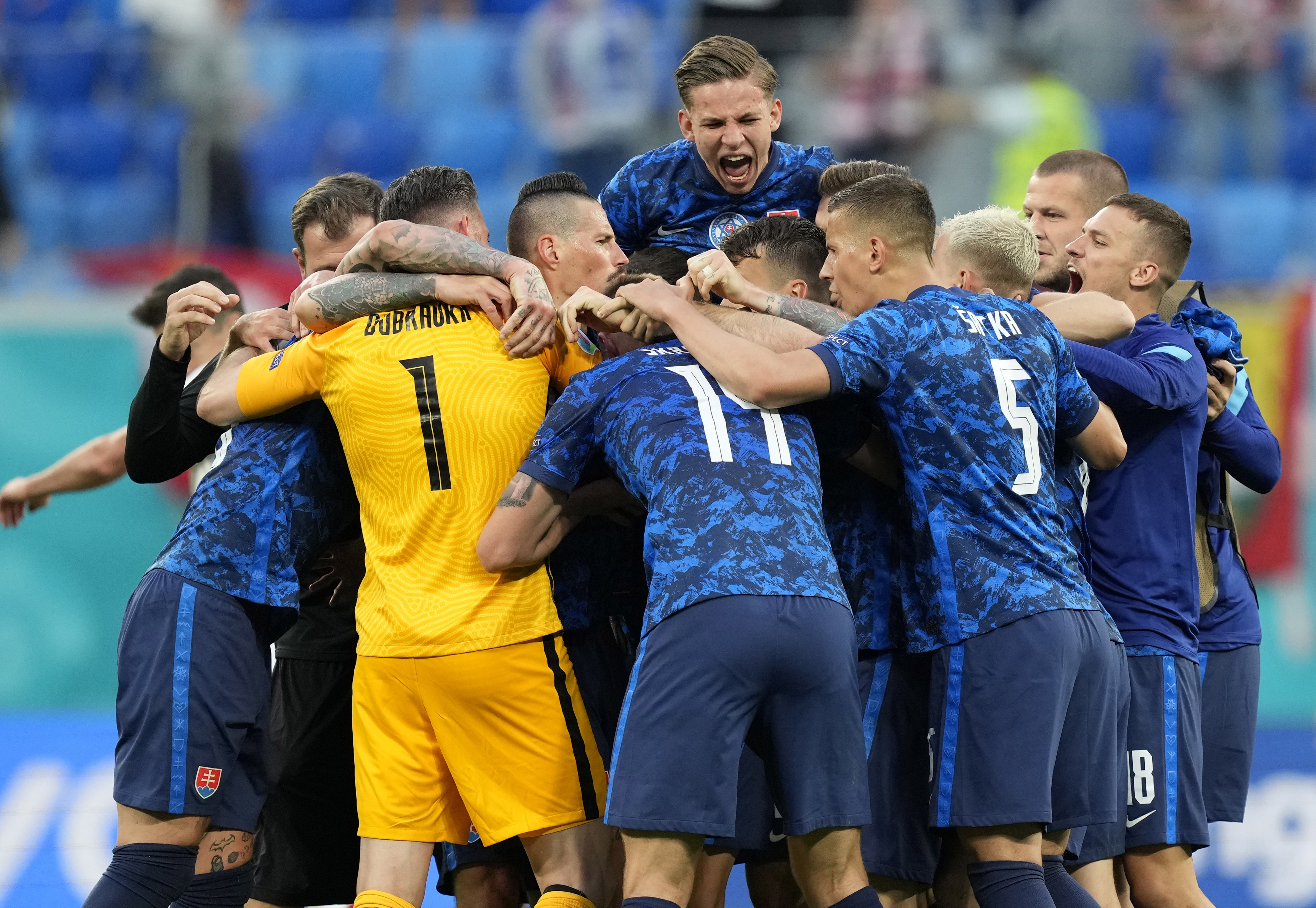 Fotka č. 1: EURO 2020: Lekár reprezentácie o zdravotnom stave Slovenska.  Vyjadril sa aj k Hamšíkovi a Schranzovi | Šport.sk