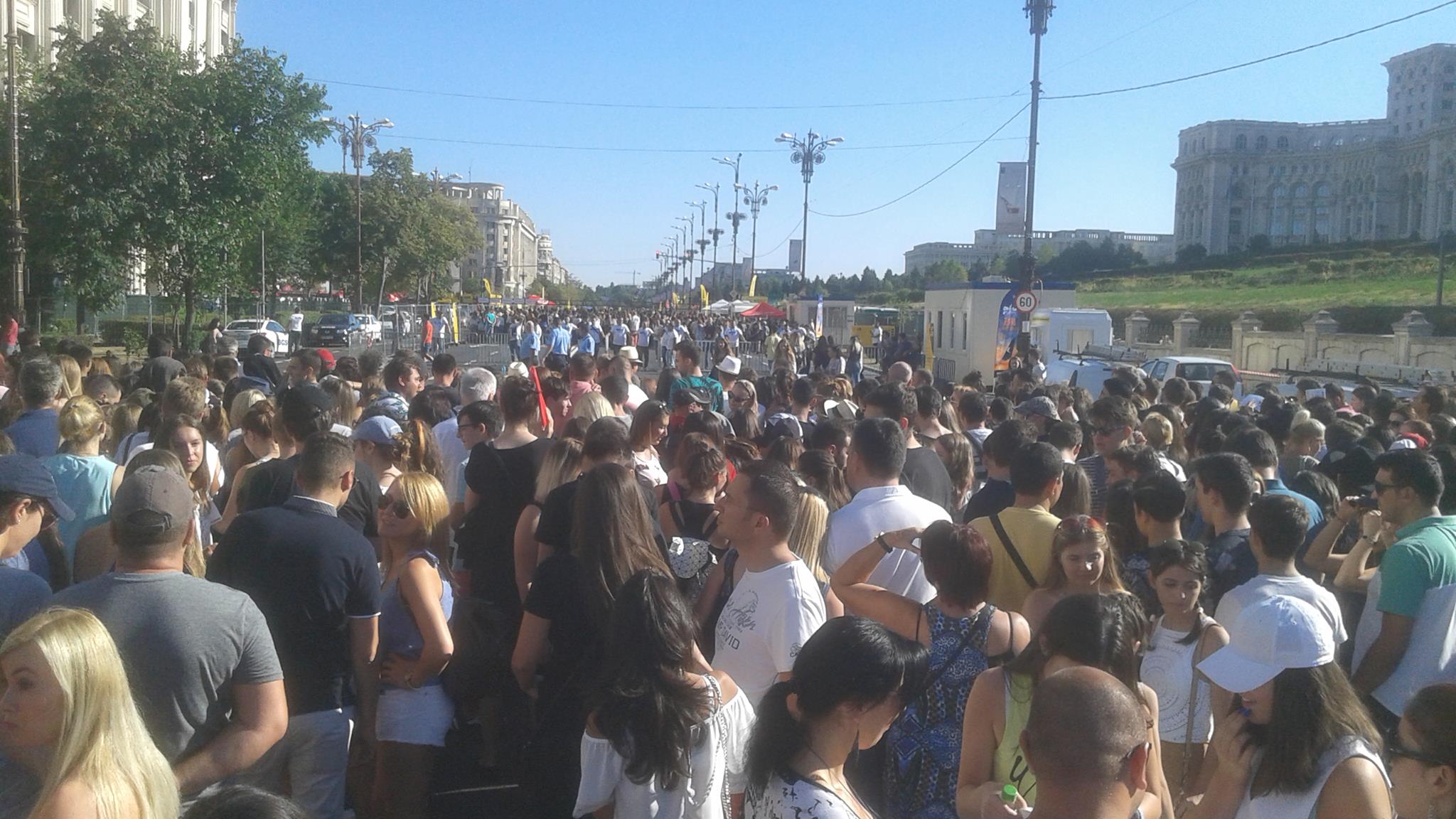 UPDATE | Rihanna a cântat la București, dar la final fanii au fost dezamăgiți. Cum s-a terminat concertul | FOTO
