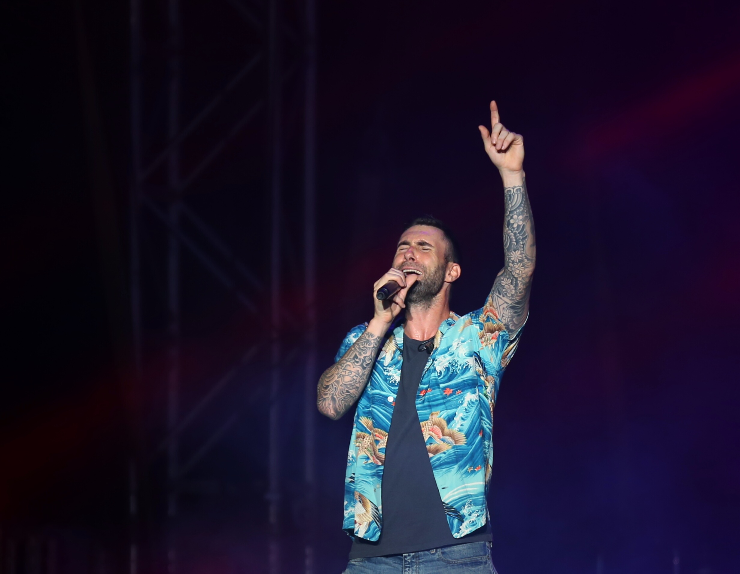 Maroon 5, show plin de energie, în București|FOTO