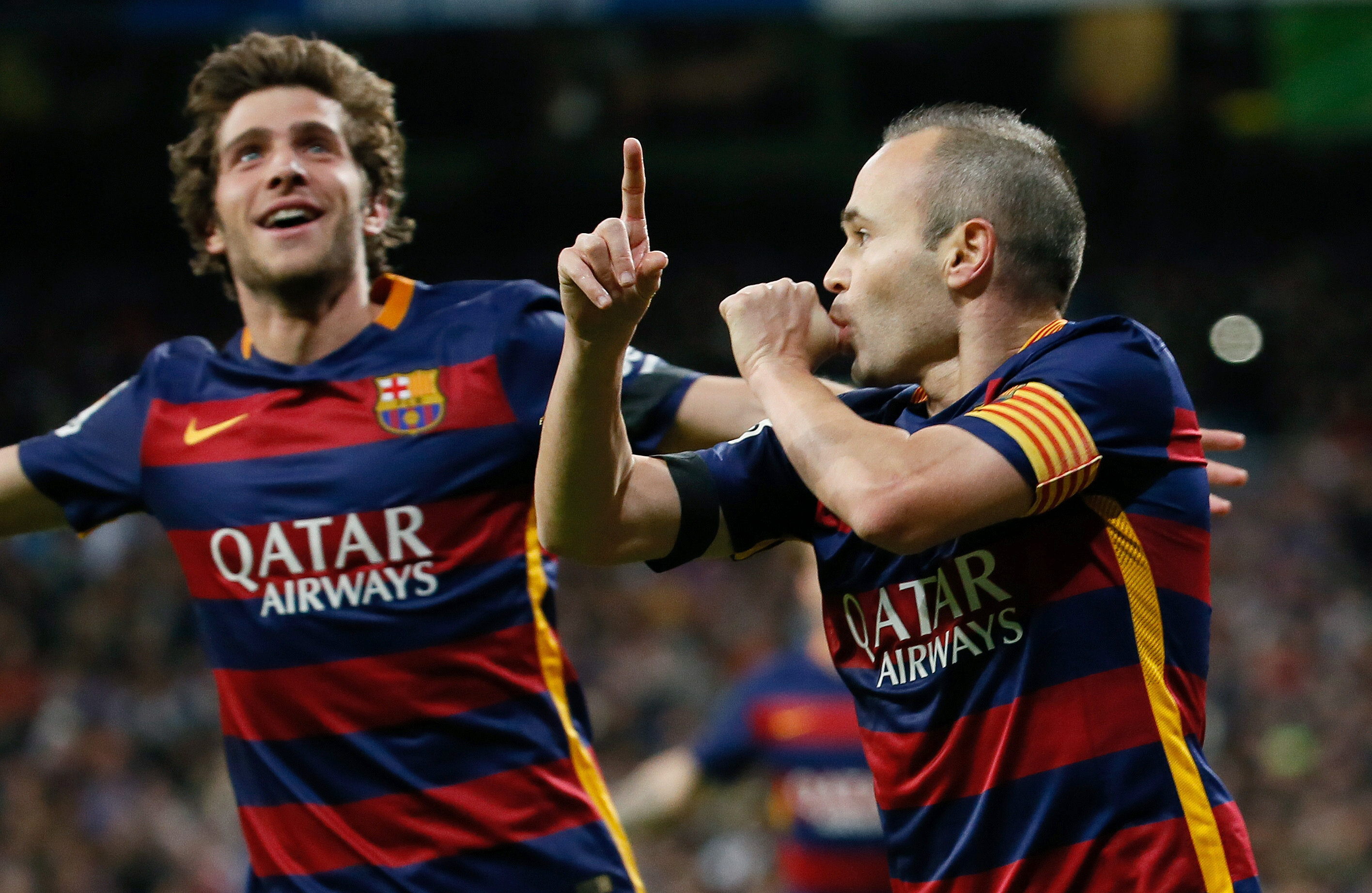 Real - Barcelona 0-4! CatastroREAL! ^Solo catalan: Suarez x 2, Neymar, Iniesta! Liverpool s-a distrat la City. Derby-ul Greciei, abandonat!