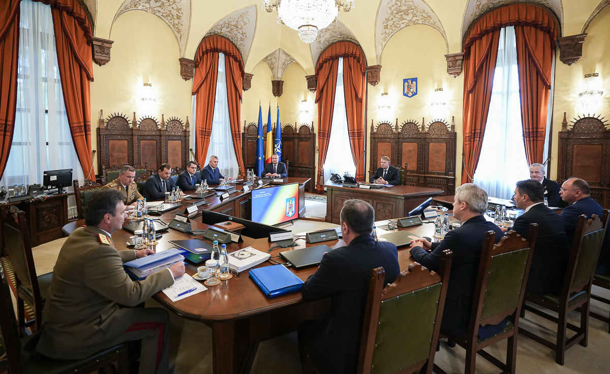 Ce decizii au fost luate în ședința CSAT. „Membrii Consiliului au aprobat actualizarea programului Armata 2040”