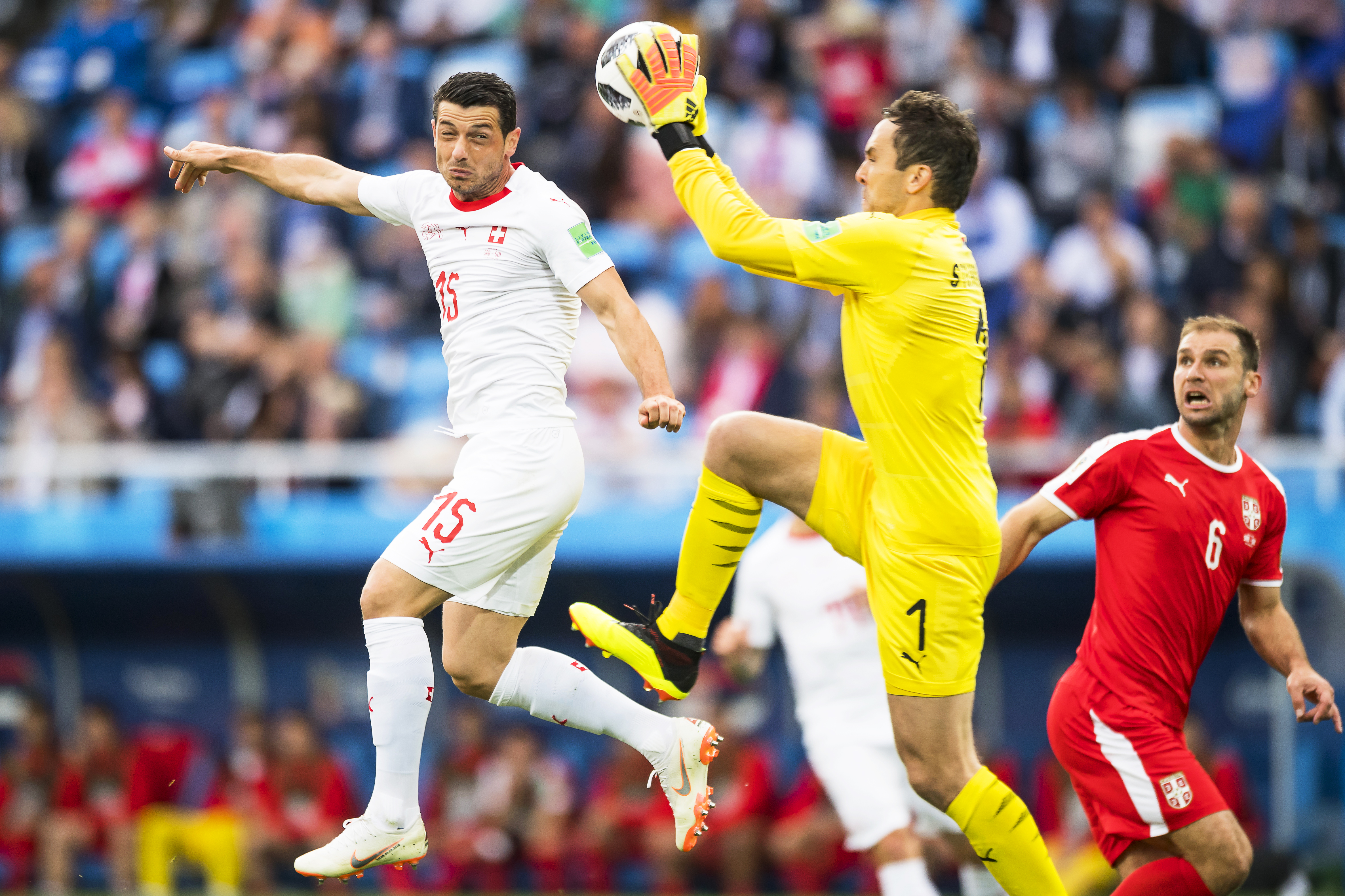 Serbia - Elveția 1-2, în Grupa E de la Campionatul Mondial de fotbal Rusia 2018. A înscris ”tancul” Mitrovici. Xkaka și Shaqiri au întors scorul! / FOTO&VIDEO