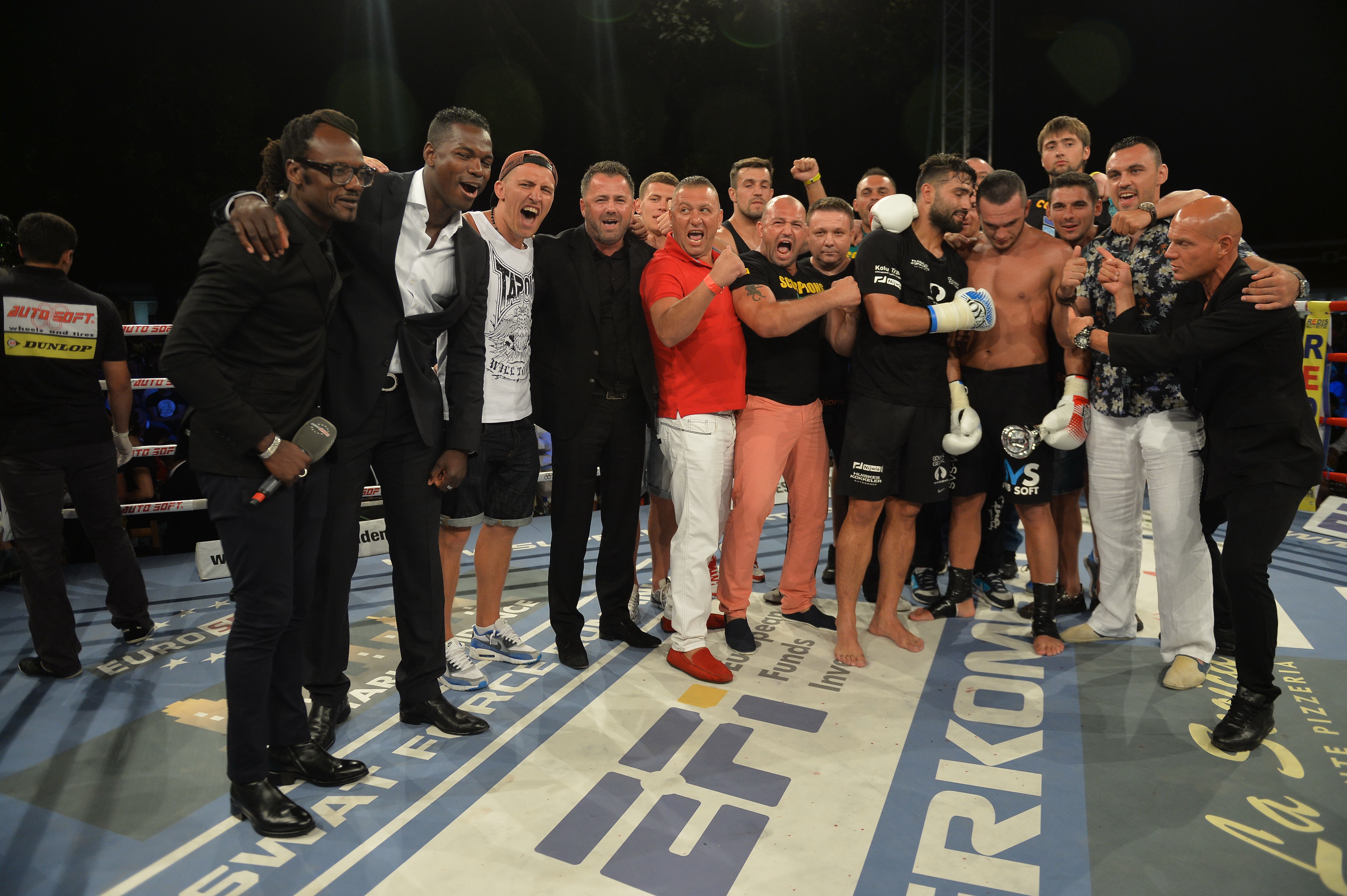 Andrei Stoica îşi păstrează centura de campion mondial / GALERIE FOTO&VIDEO