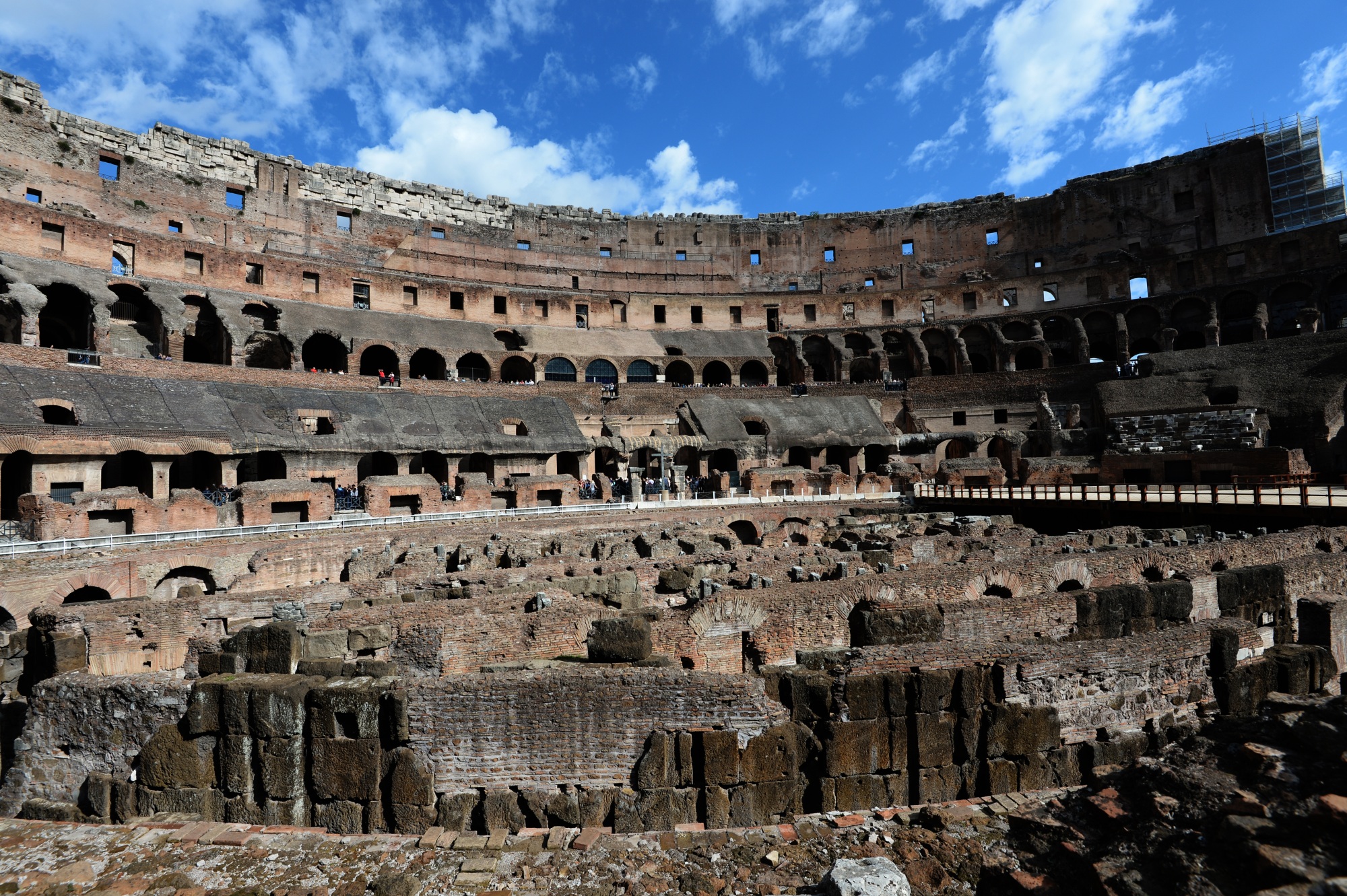 Colosseumul din Roma - istoric, legendă și curiozități