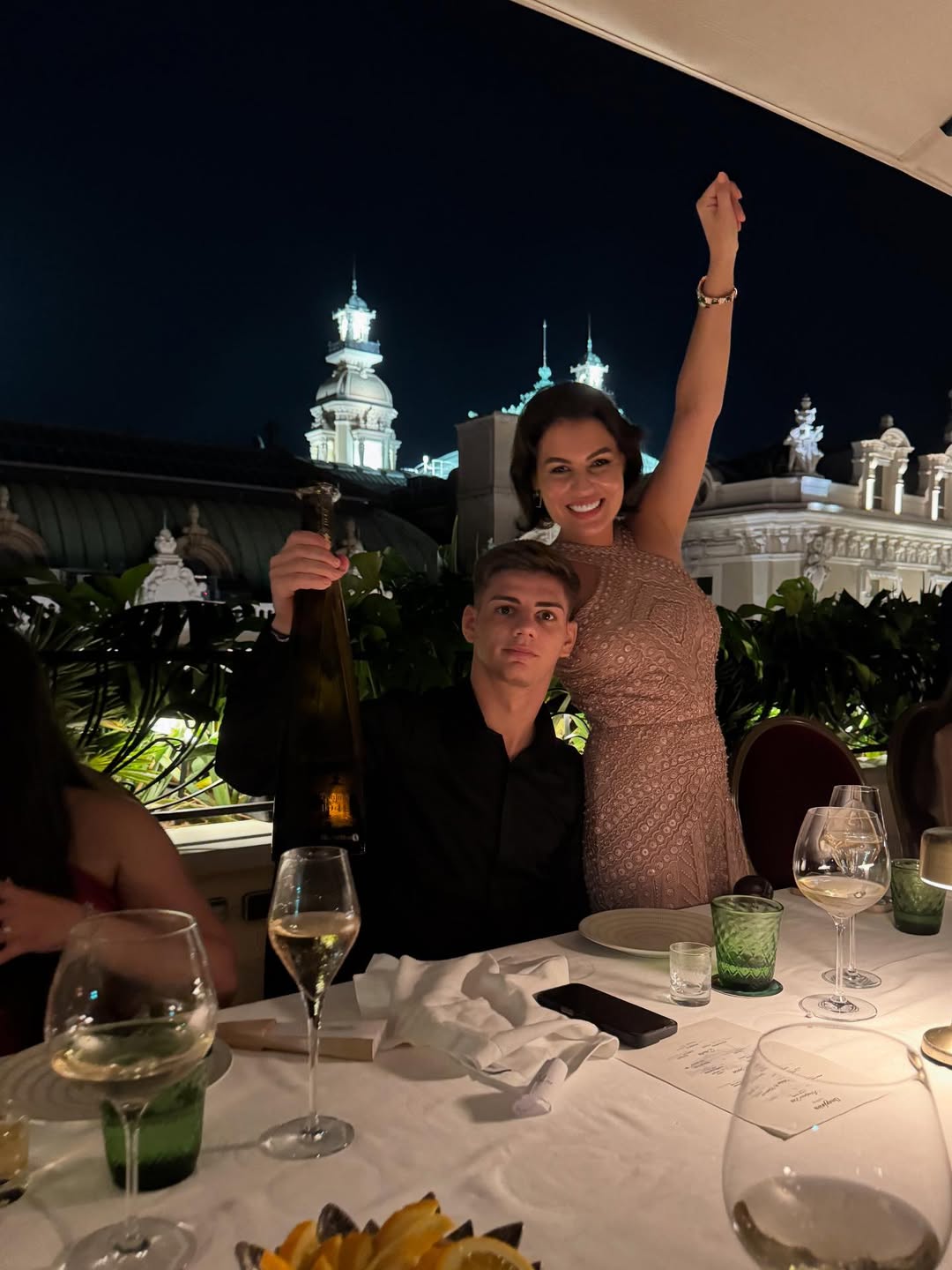 Imagini de la ziua de naștere a Rominei Gingașu. Soția lui Piero Ferrari a petrecut în Monte Carlo și a purtat o rochie de 11.000 de dolari