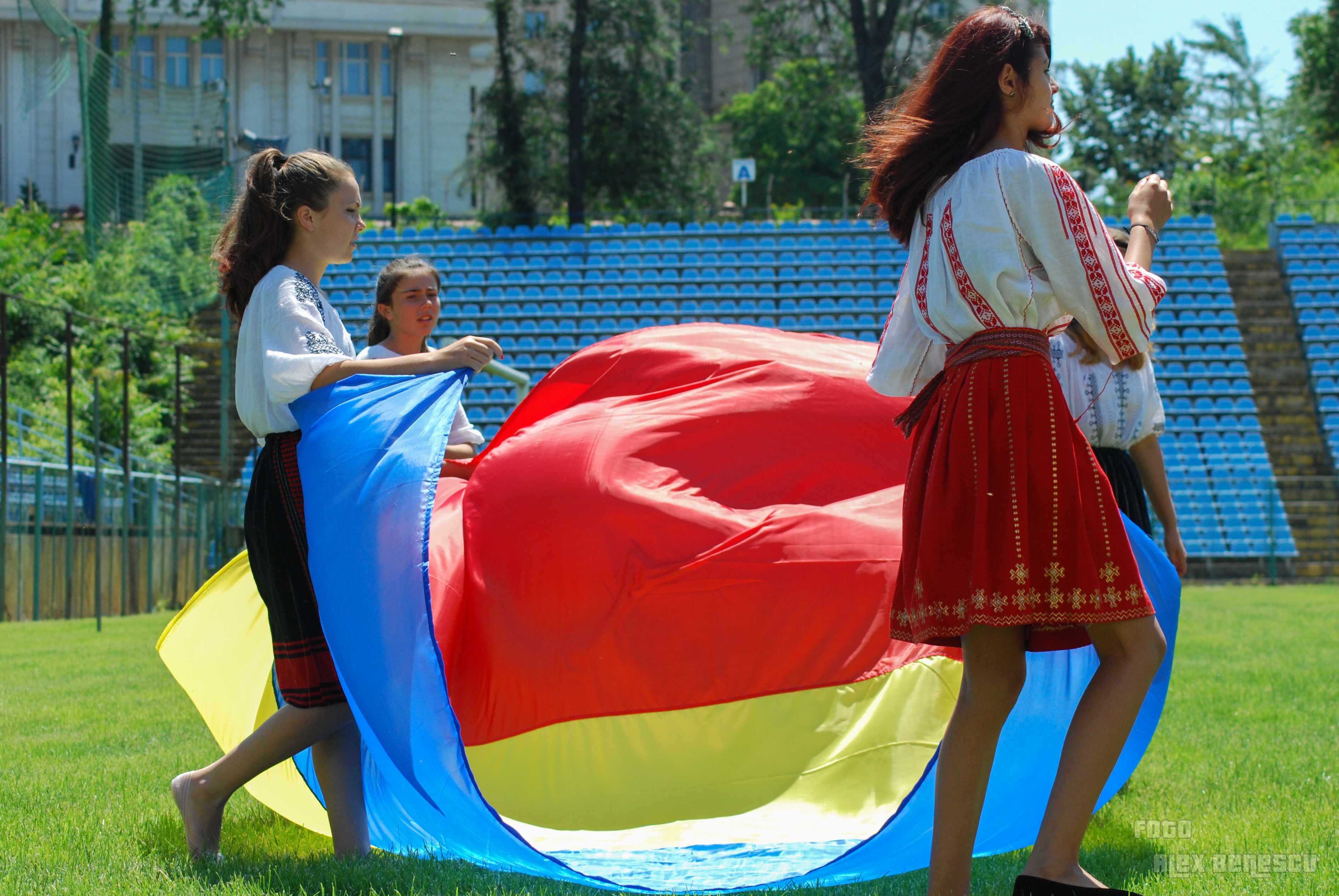 FOTO/ SPECTACOL la play-off-ul Naționalelor de oină din Cotroceni