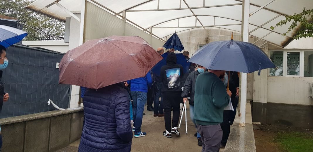 Aglomerația la ușa spitalului devine o imagine la ordinea zilei, iar unitățile medicale nu au soluții. Managerul Institutului Oncologic: „Mă apucă groaza că vine iarna”