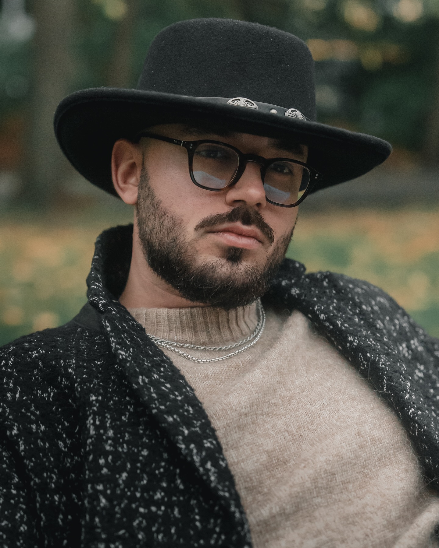 Victor Dorobanțu, coleg cu Lady Gaga. Vor juca împreună în „Wednesday”, serialul de pe Netflix