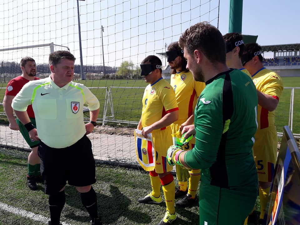VIDEO | Fotbalul celor care se opun destinului. Naționala nevăzătorilor s-a calificat la Euro 2019. Minge cu clopoței și ochelari de cauciuc
