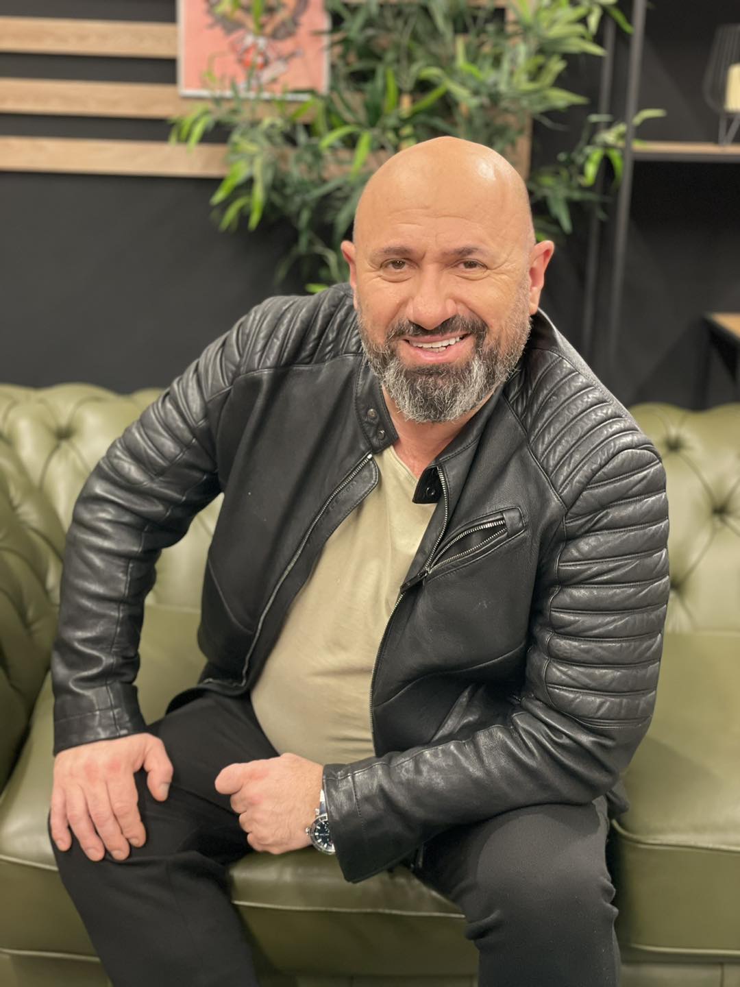 Cătălin Scărlătescu, criticat dur, după ce a făcut o dezvăluire în mediul online. „Sunt atâția români care nu au ce să pună pe masă”