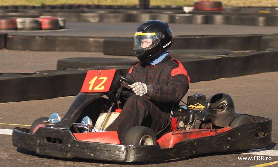 Stejarii s-au distrat la karting, în aşteptarea meciului cu naţionala Canadei, marți, ora 18:45 / GALERIE FOTO