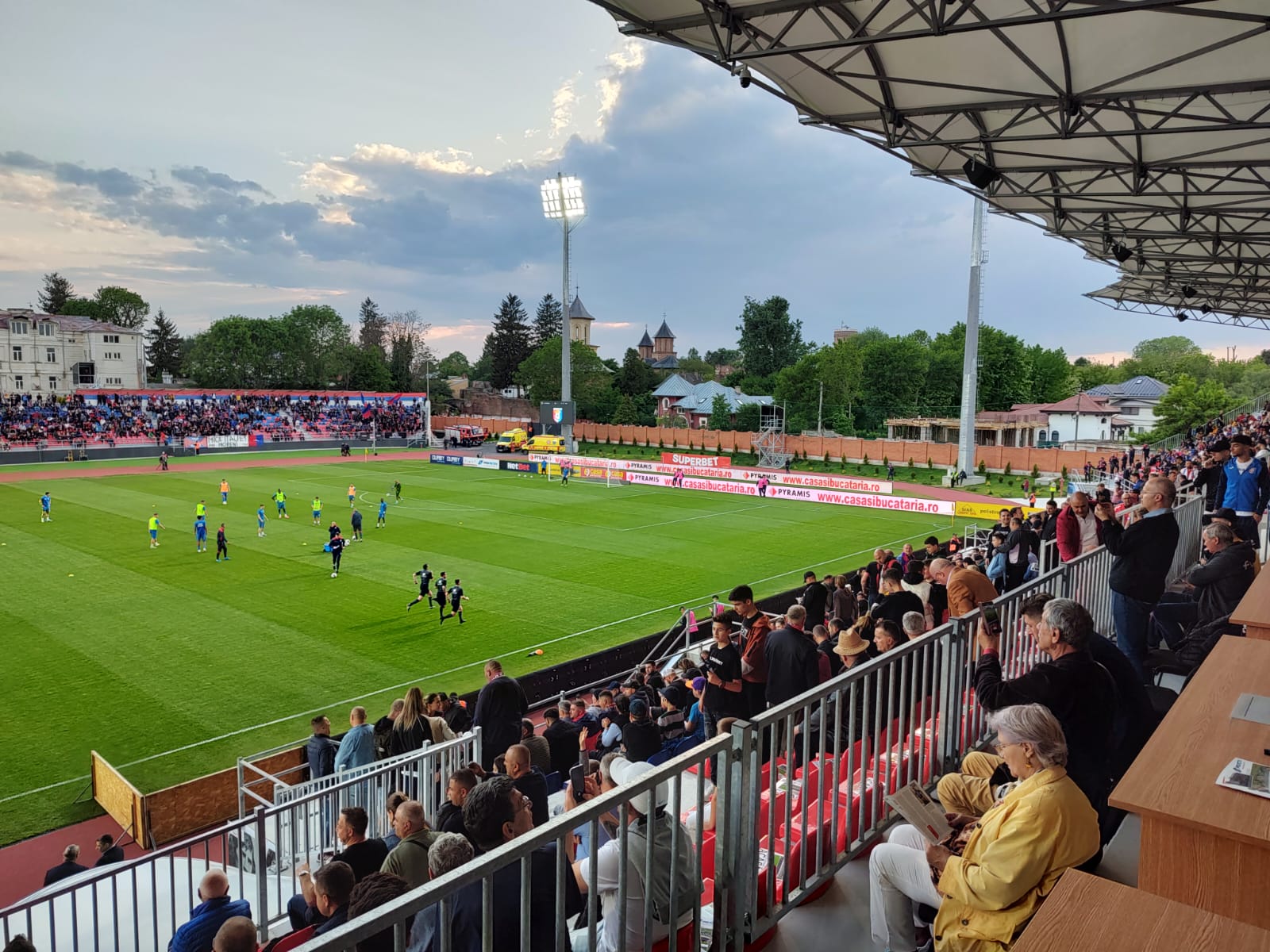 Chindia a retrogradat în liga secundă, la primul meci jucat pe noul stadion din Târgoviște. FC Argeș și UTA vor juca barajul de supraviețuire