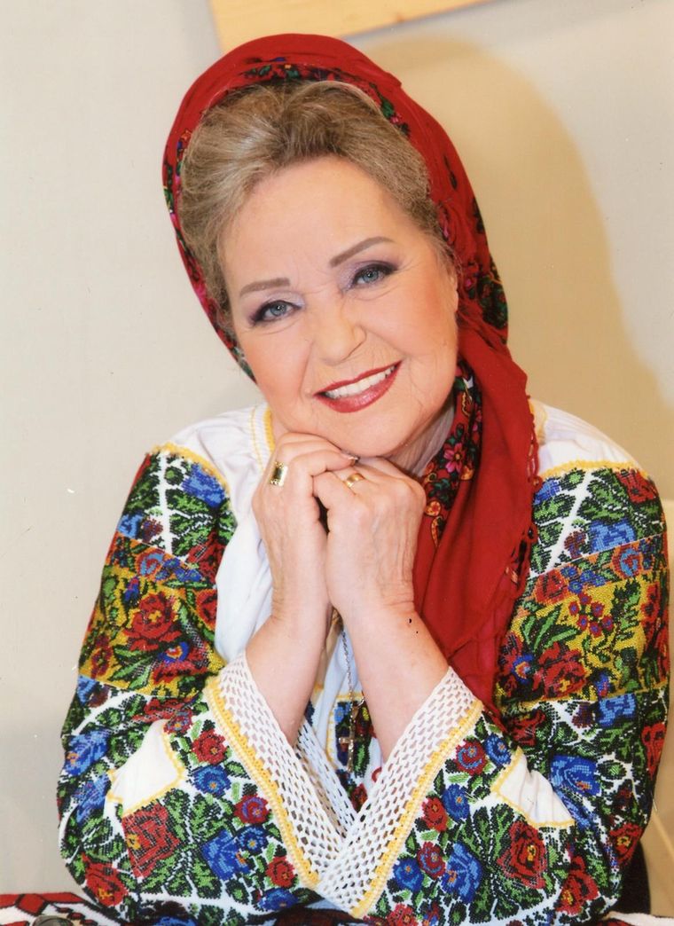 Ce pățește Mioara Velicu când iese pe stradă. Artista a recunoscut: „Sunt o figură mai banală, nu ca Irina, Maria Ciobanu, Sofia sau alte soliste”