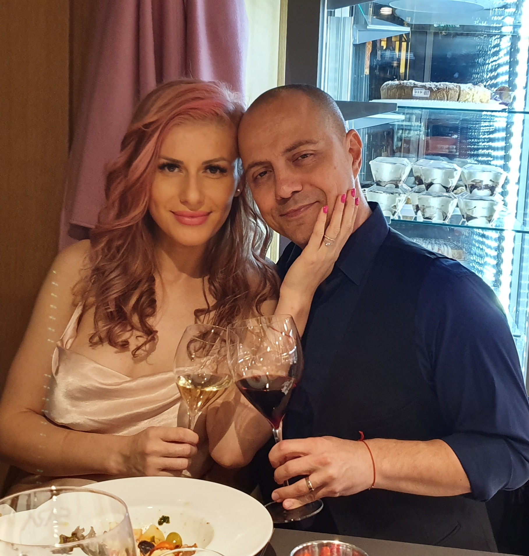 Anunțul făcut de Dan Badea după 5 ani de căsnicie cu Mădălina. „Da, e greu, într-adevăr, trebuie să fii conștient de ce se întâmplă”
