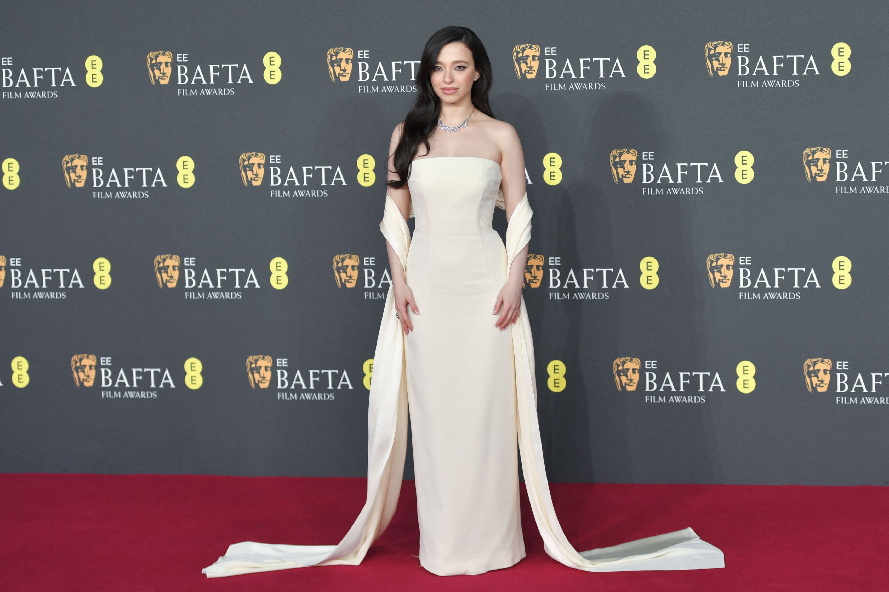Vedete pe covorul roșu la Premiile BAFTA 2025. Pamela Anderson și-a făcut apariția nemachiată, iar Demi Moore a strălucit într-o rochie din paiete