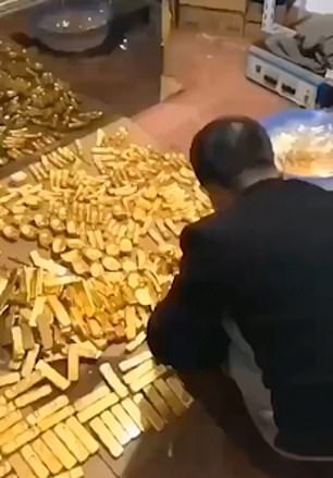 Corupție cât China! Un lider comunist a primit șpagă mai mare decât PIB-ul a 91 de țări!